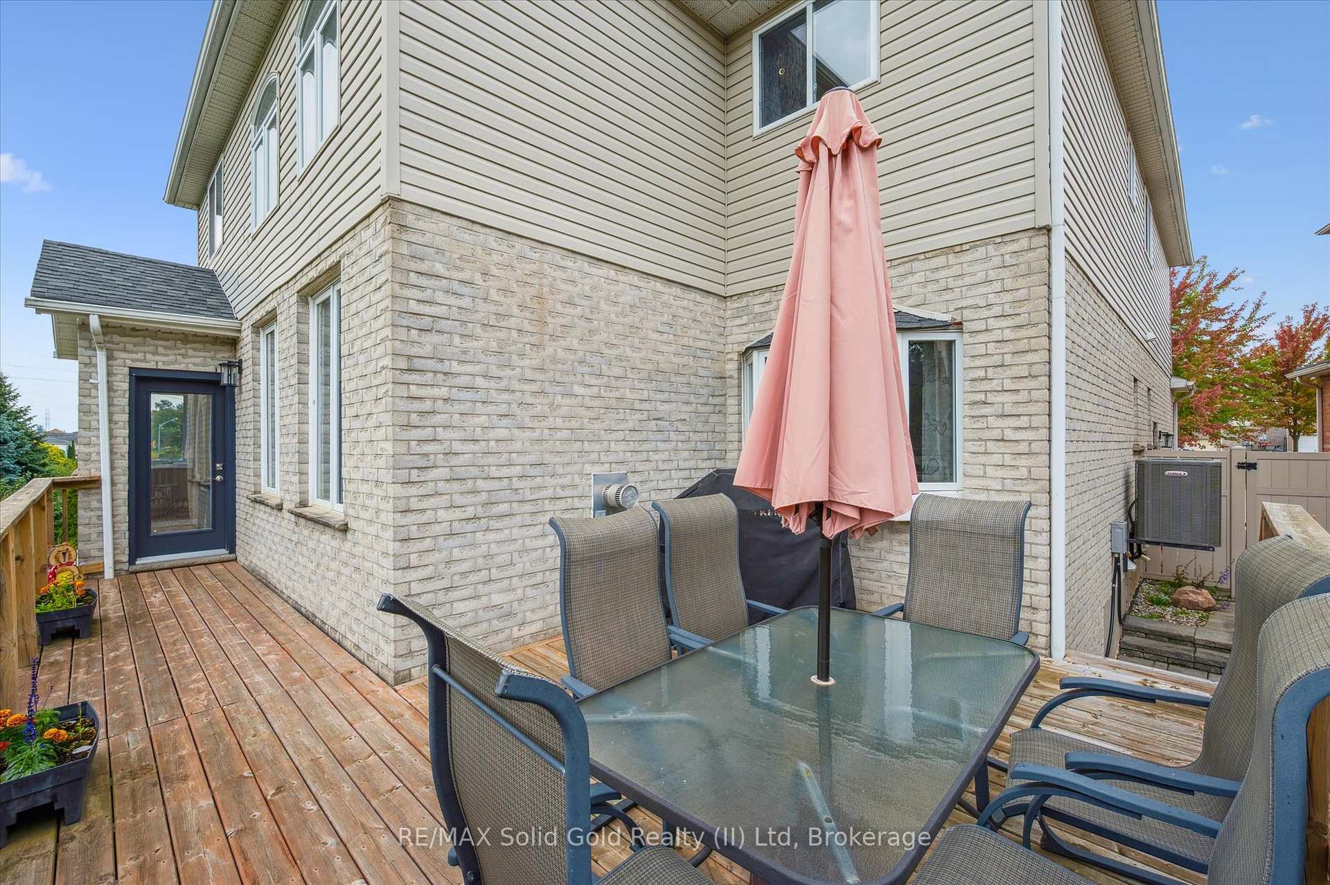 Photo 41 of 232 Laurel Springs Court, Kitchener — HOMEH