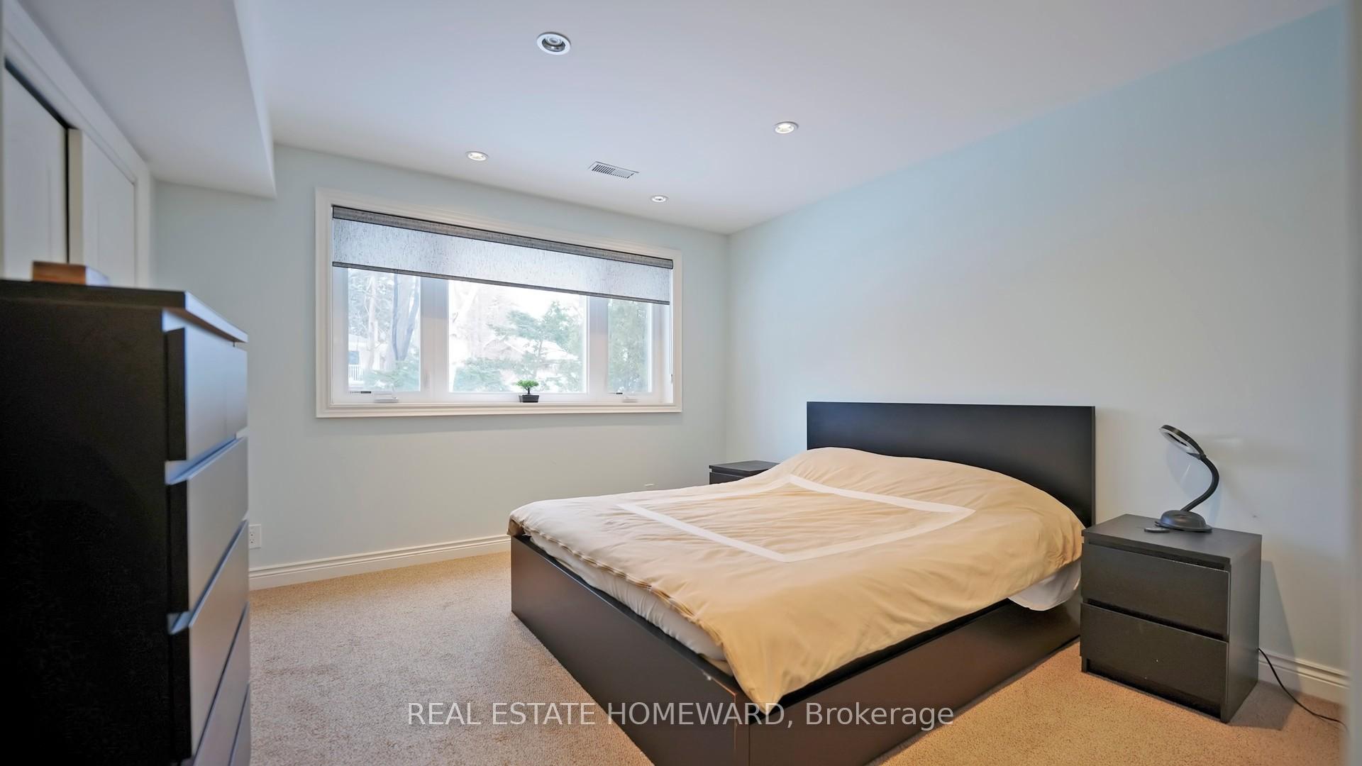 Photo 17 of 34 Delair Crescent, Markham, Grandview — HOMEH