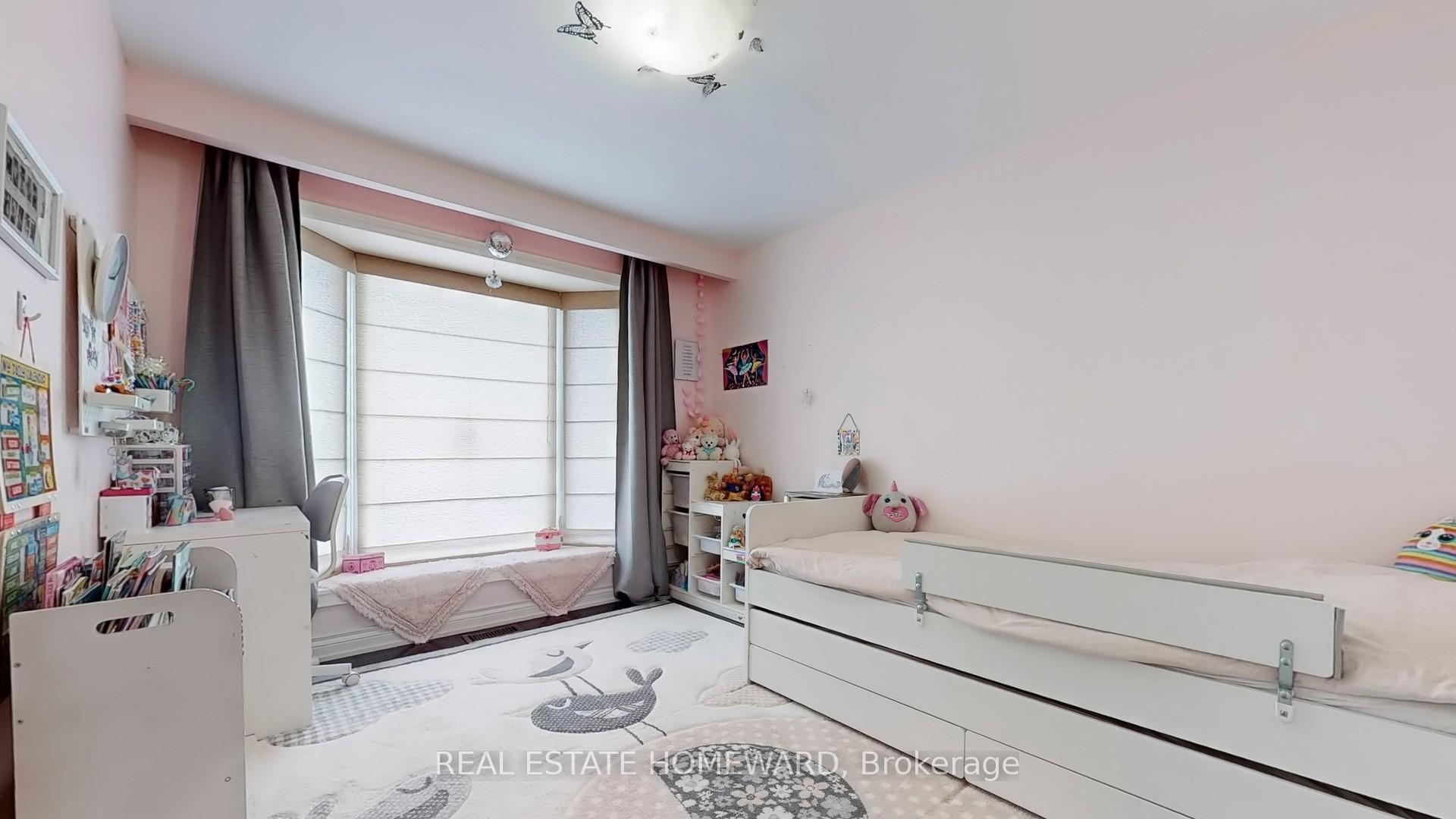 Photo 20 of 34 Delair Crescent, Markham, Grandview — HOMEH