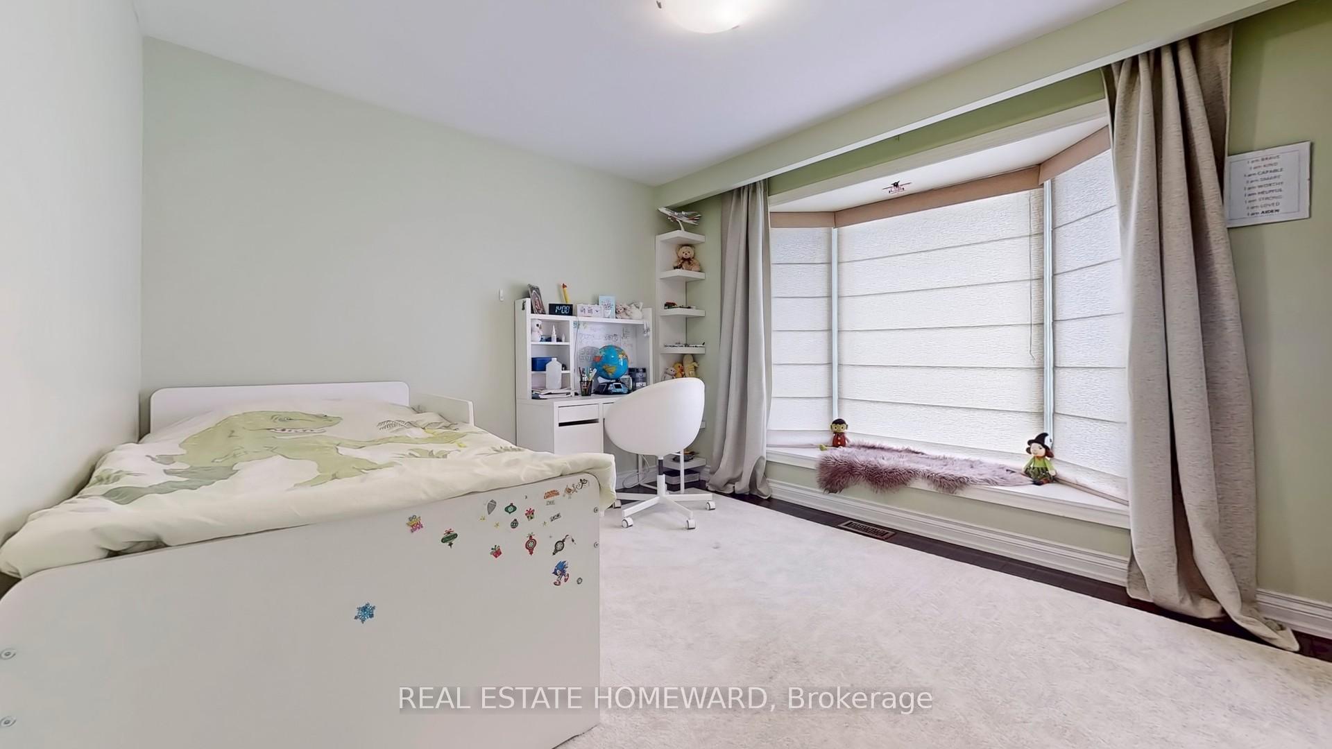 Photo 22 of 34 Delair Crescent, Markham, Grandview — HOMEH