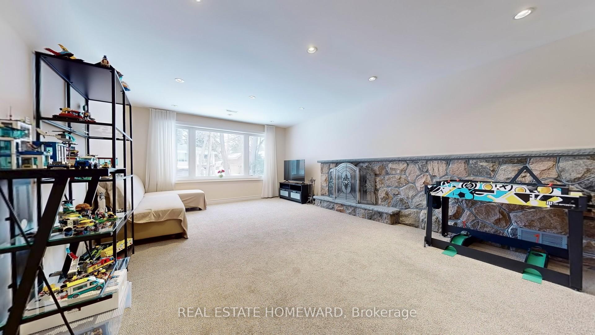 Photo 29 of 34 Delair Crescent, Markham, Grandview — HOMEH
