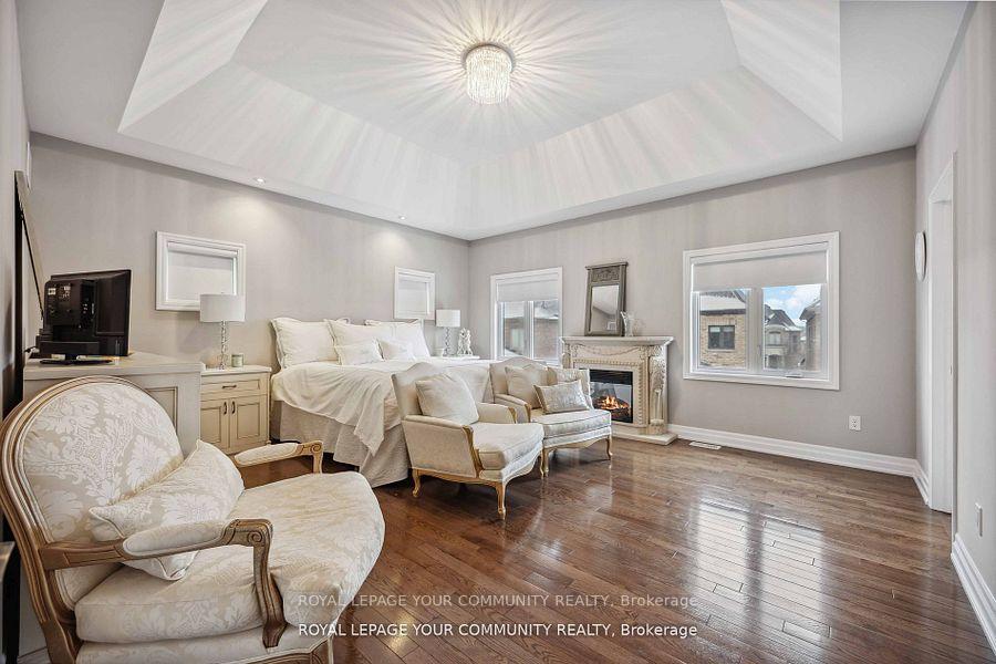 Photo 20 of 105 Burns Boulevard, King, King City — HOMEH