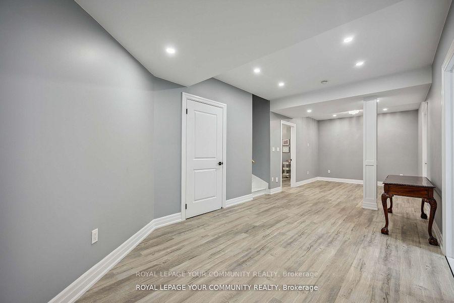 Photo 32 of 105 Burns Boulevard, King, King City — HOMEH
