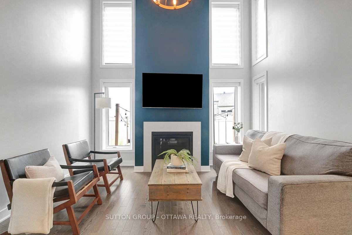 Photo 7 of 4949 Abbott Street E, Ottawa, Kanata - Emerald Meadows/Trailwest — HOMEH