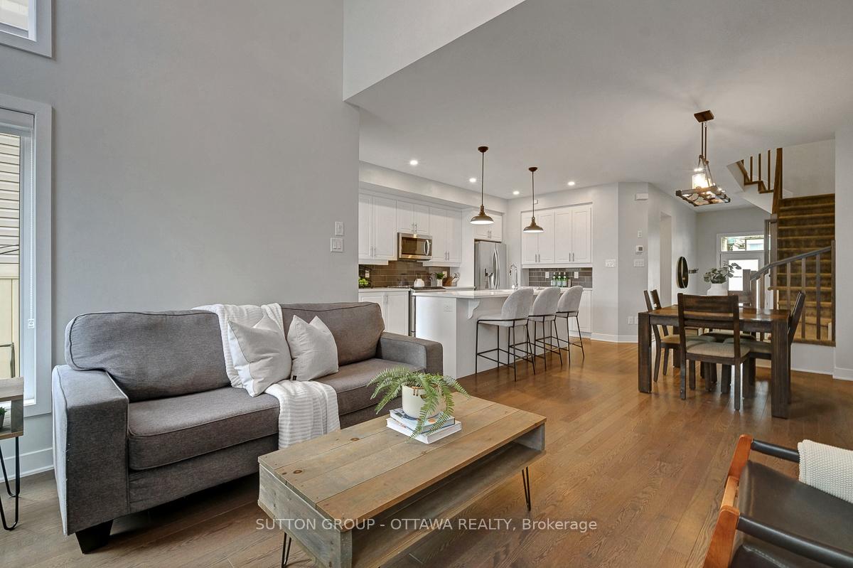 Photo 9 of 4949 Abbott Street E, Ottawa, Kanata - Emerald Meadows/Trailwest — HOMEH