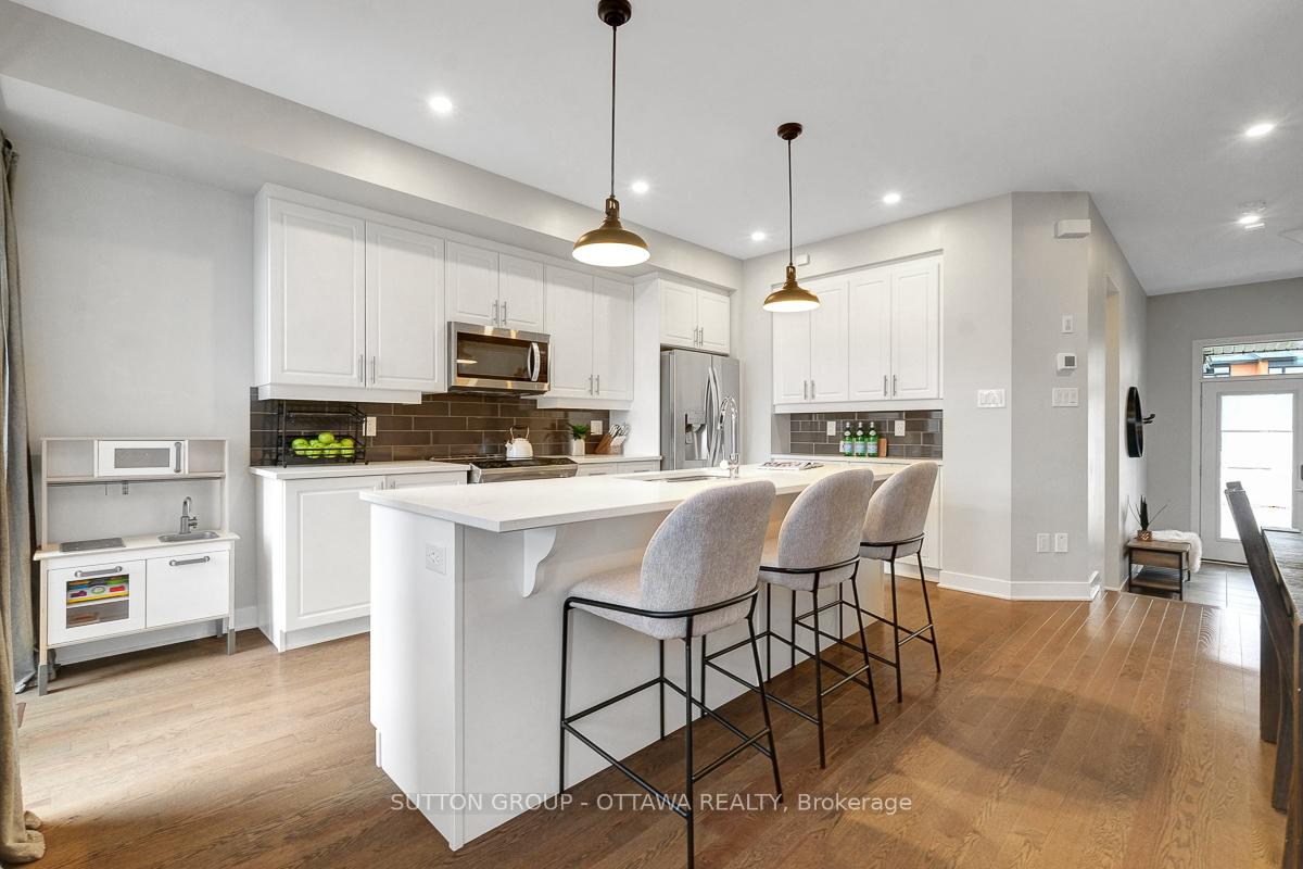Photo 19 of 4949 Abbott Street E, Ottawa, Kanata - Emerald Meadows/Trailwest — HOMEH