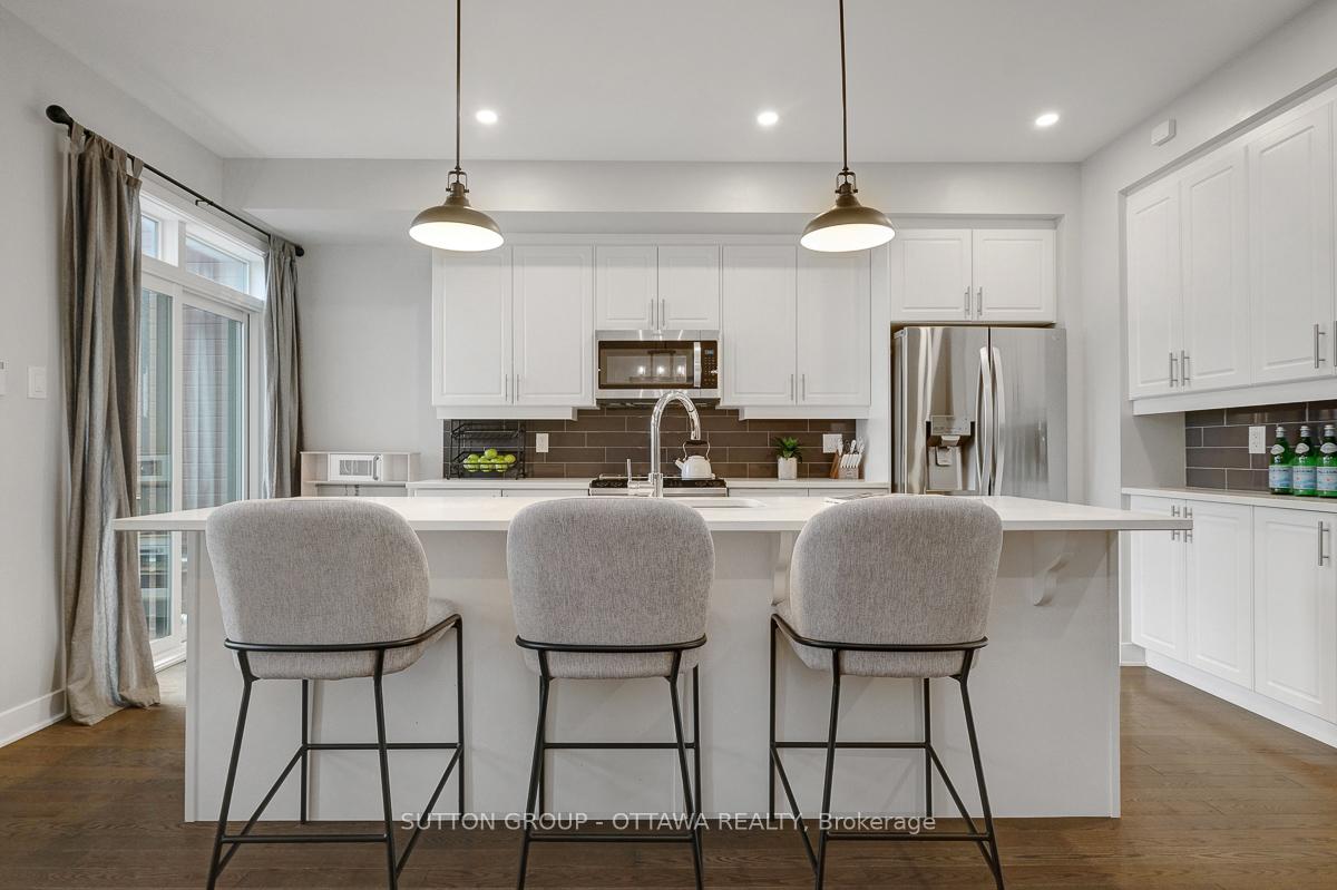 Photo 22 of 4949 Abbott Street E, Ottawa, Kanata - Emerald Meadows/Trailwest — HOMEH