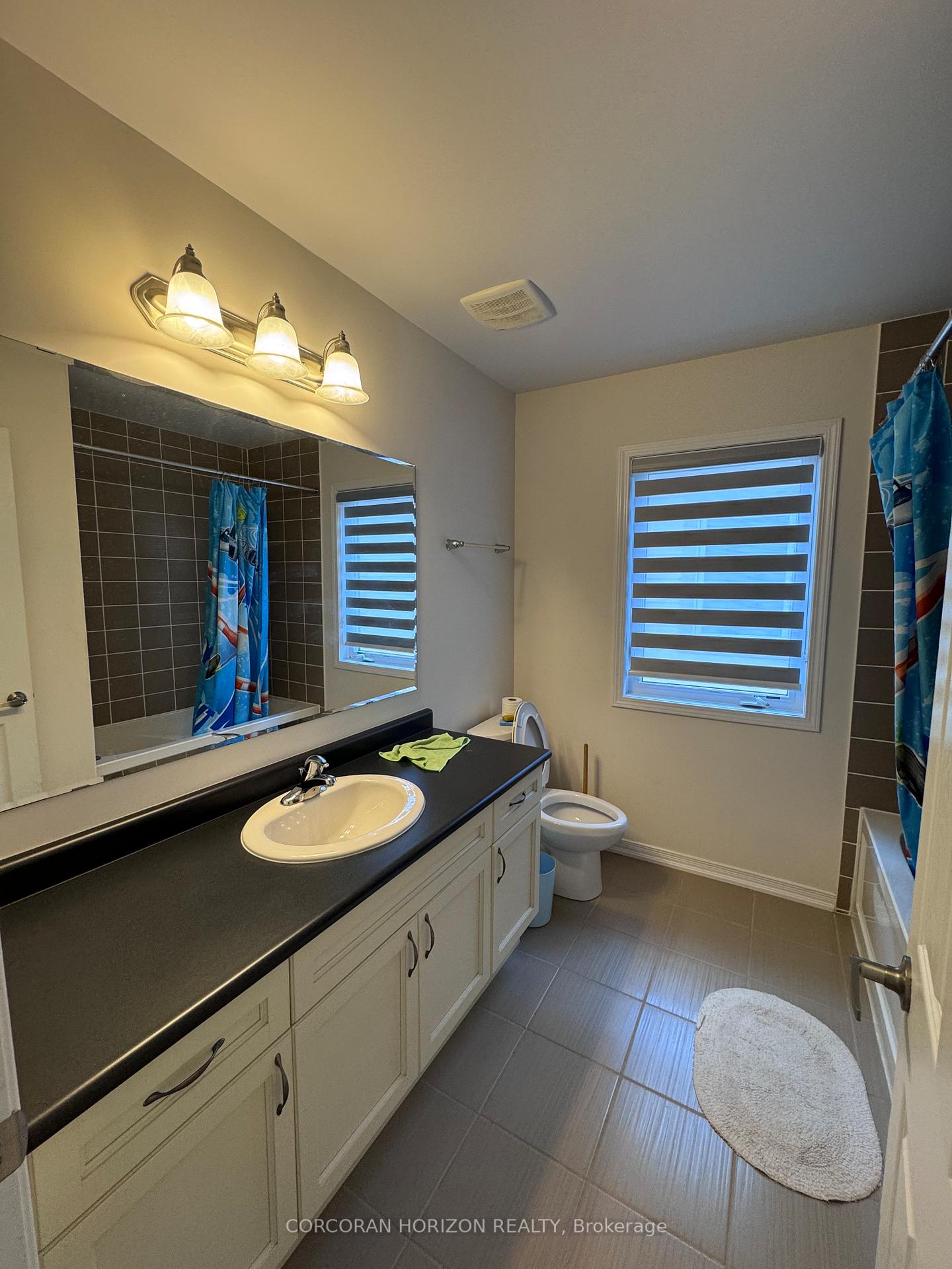 Photo 8 of 289 Apple Hill Crescent, Kitchener — HOMEH