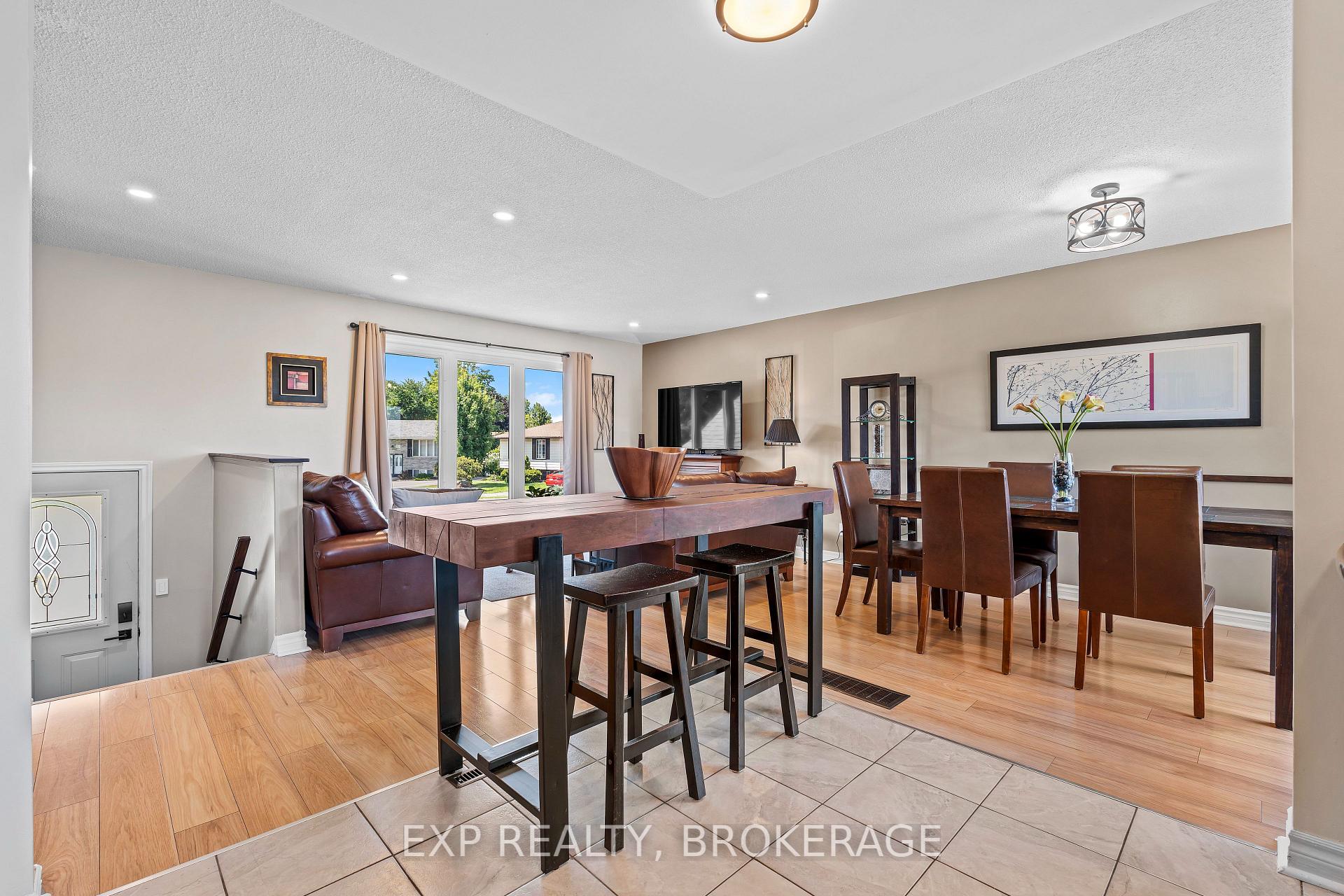 Photo 5 of 968 Kenshaw Street, Kingston, North of Taylor-Kidd Blvd — HOMEH