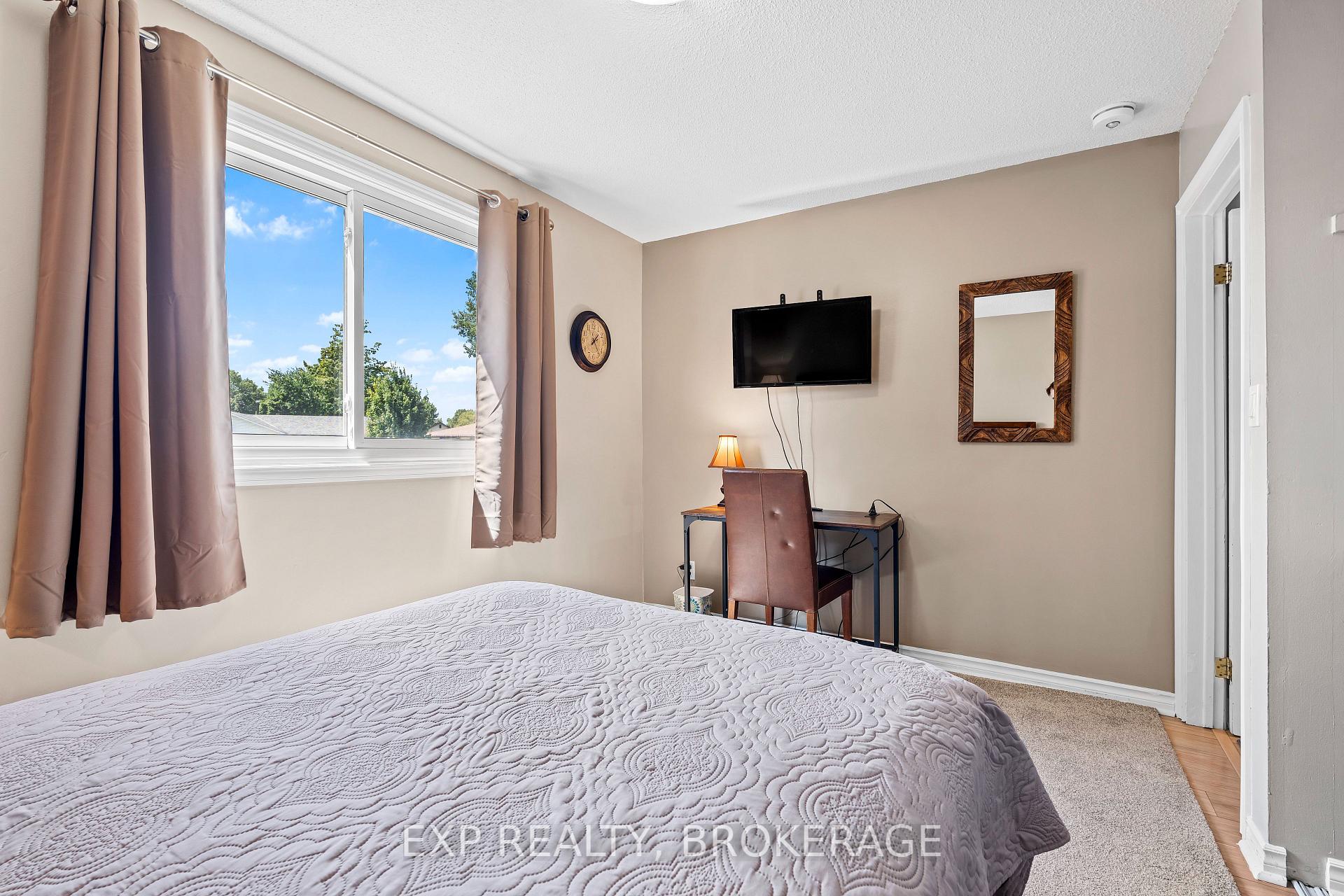 Photo 20 of 968 Kenshaw Street, Kingston, North of Taylor-Kidd Blvd — HOMEH