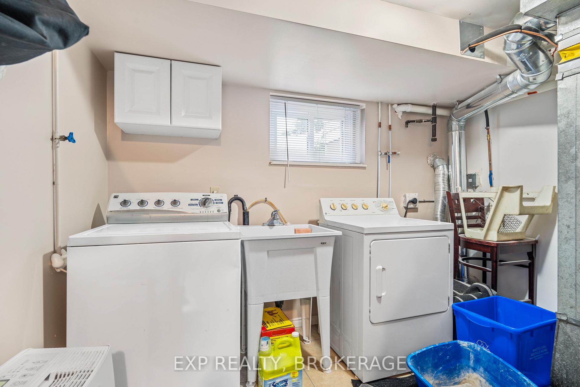 Photo 32 of 968 Kenshaw Street, Kingston, North of Taylor-Kidd Blvd — HOMEH