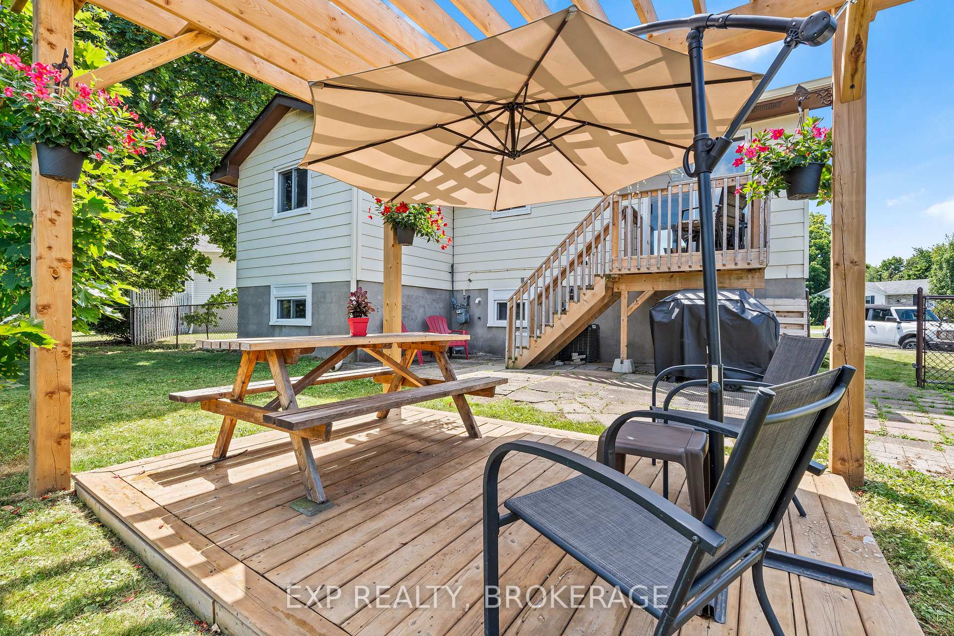 Photo 33 of 968 Kenshaw Street, Kingston, North of Taylor-Kidd Blvd — HOMEH