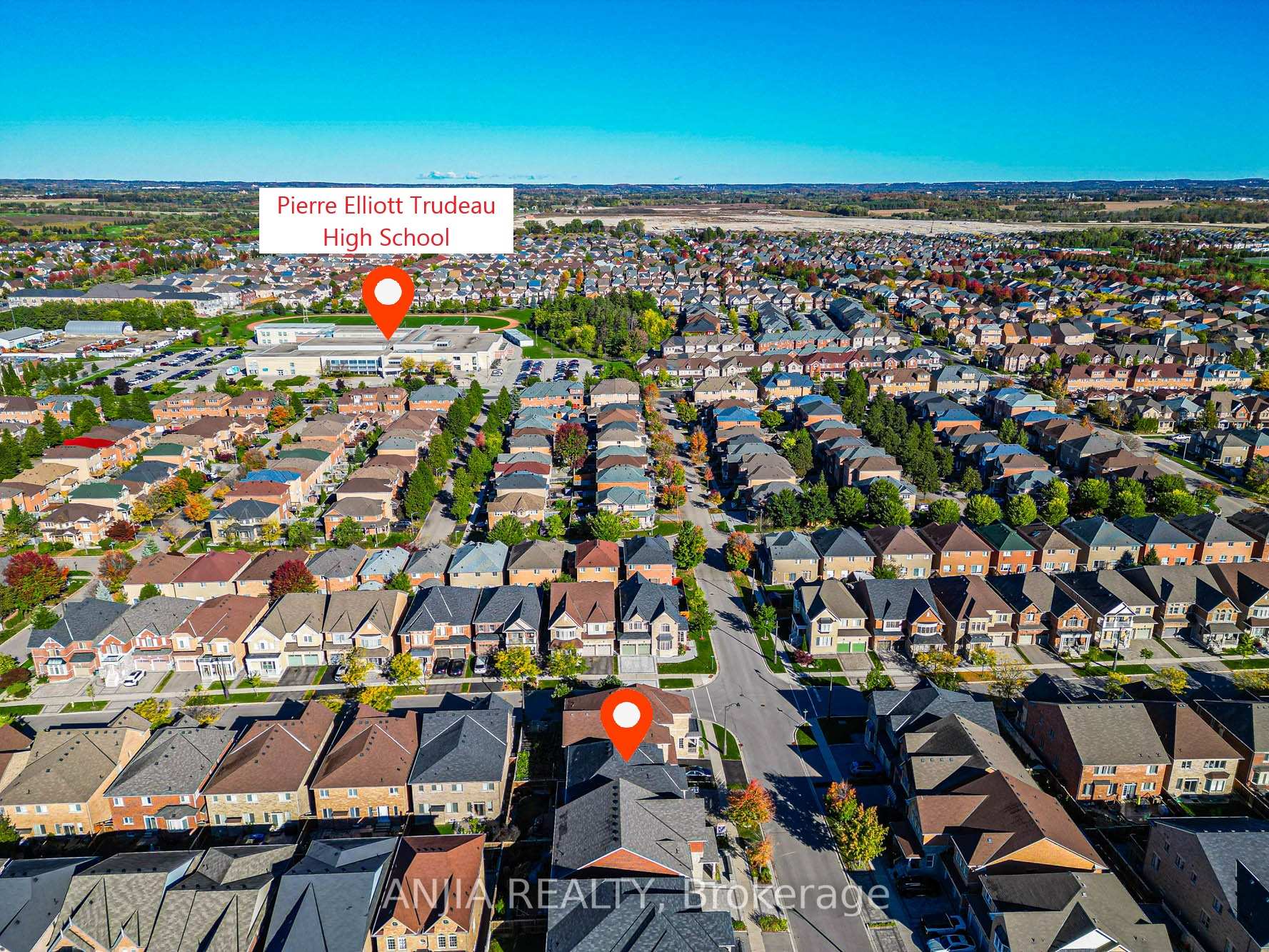 Photo 7 of 96 Brock Avenue, Markham, Berczy — HOMEH