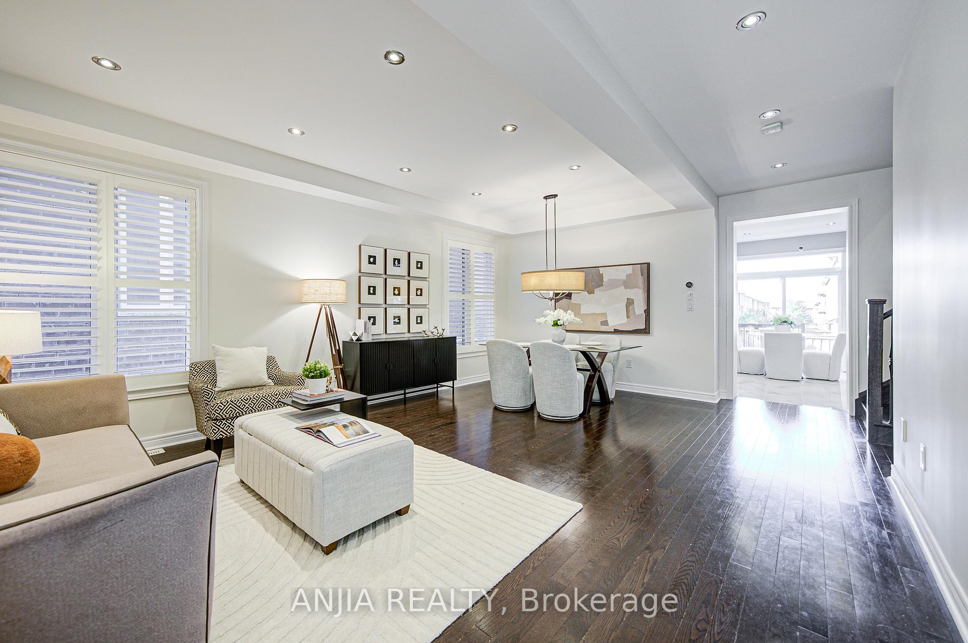 Photo 12 of 96 Brock Avenue, Markham, Berczy — HOMEH