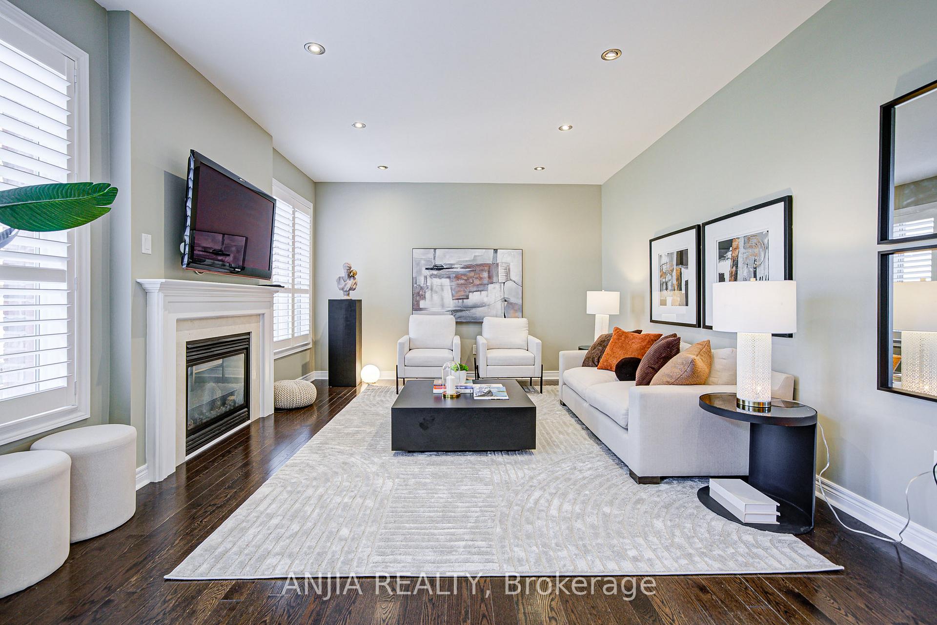 Photo 16 of 96 Brock Avenue, Markham, Berczy — HOMEH