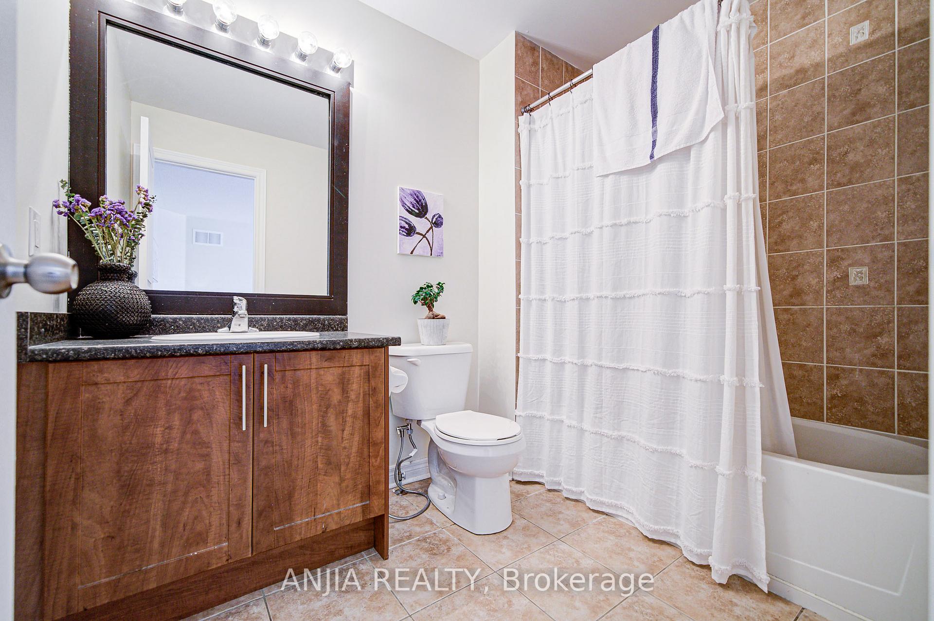 Photo 24 of 96 Brock Avenue, Markham, Berczy — HOMEH