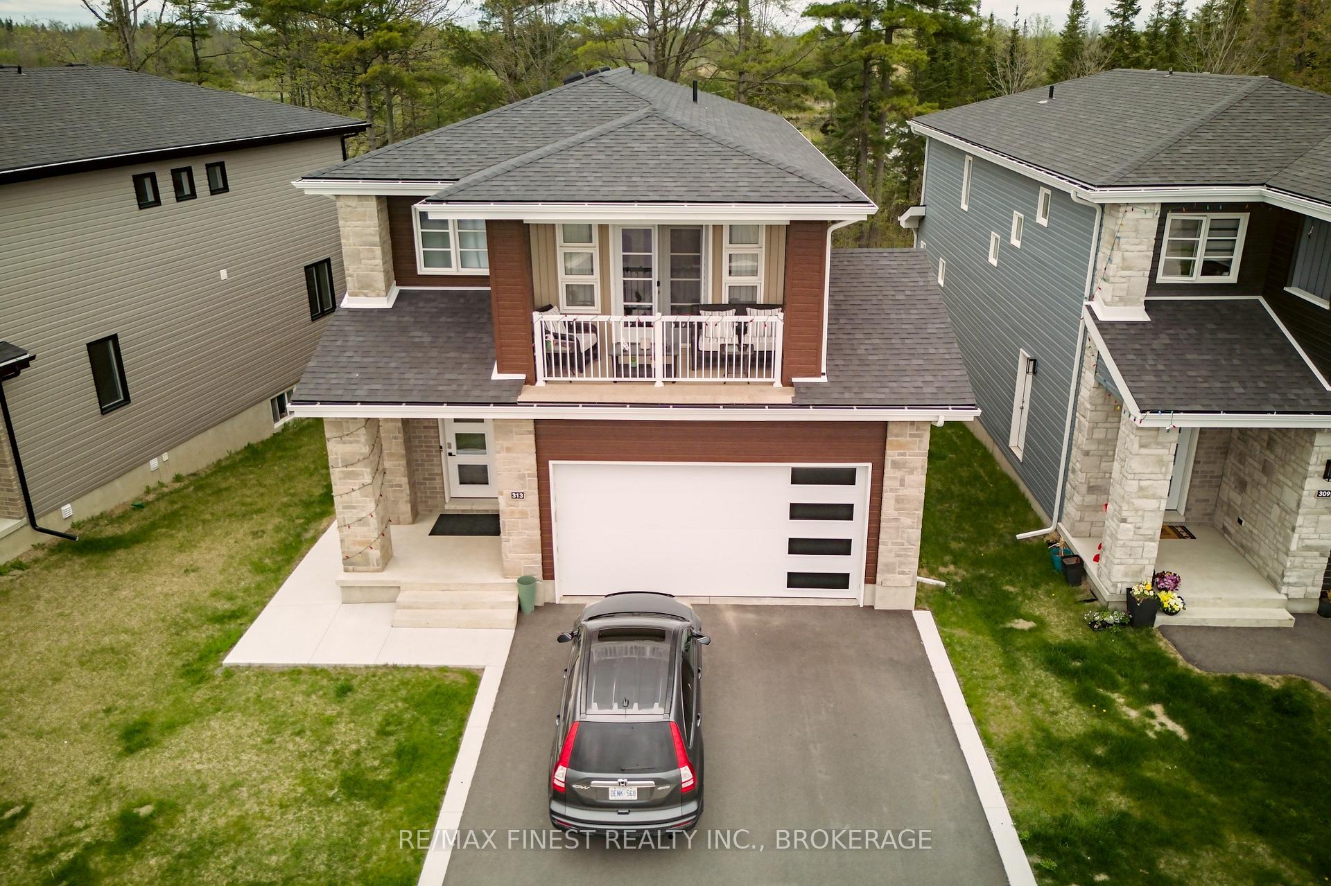 Front of 313 Pratt Drive