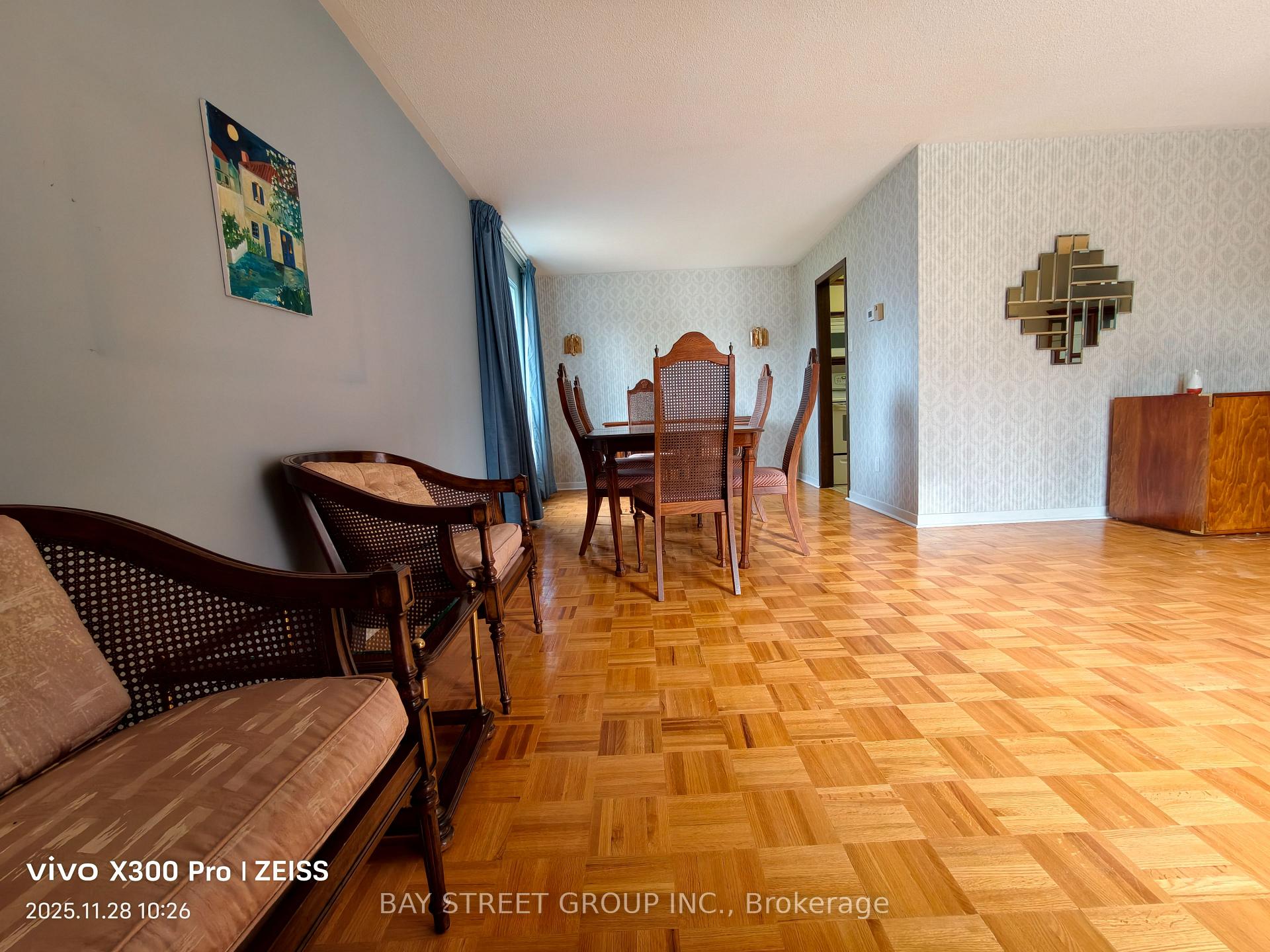 Photo 8 of 14 Jeremy Drive, Markham, Unionville — HOMEH