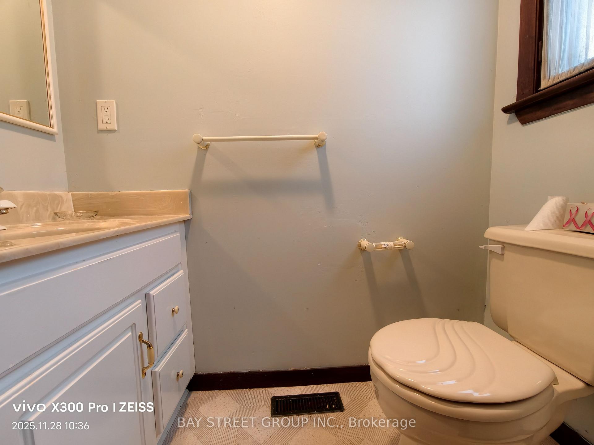 Photo 14 of 14 Jeremy Drive, Markham, Unionville — HOMEH