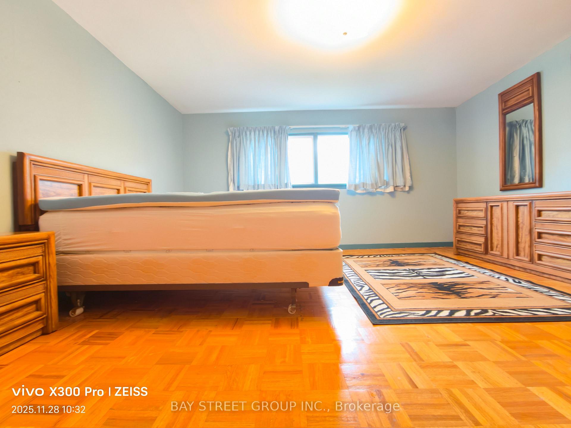 Photo 16 of 14 Jeremy Drive, Markham, Unionville — HOMEH
