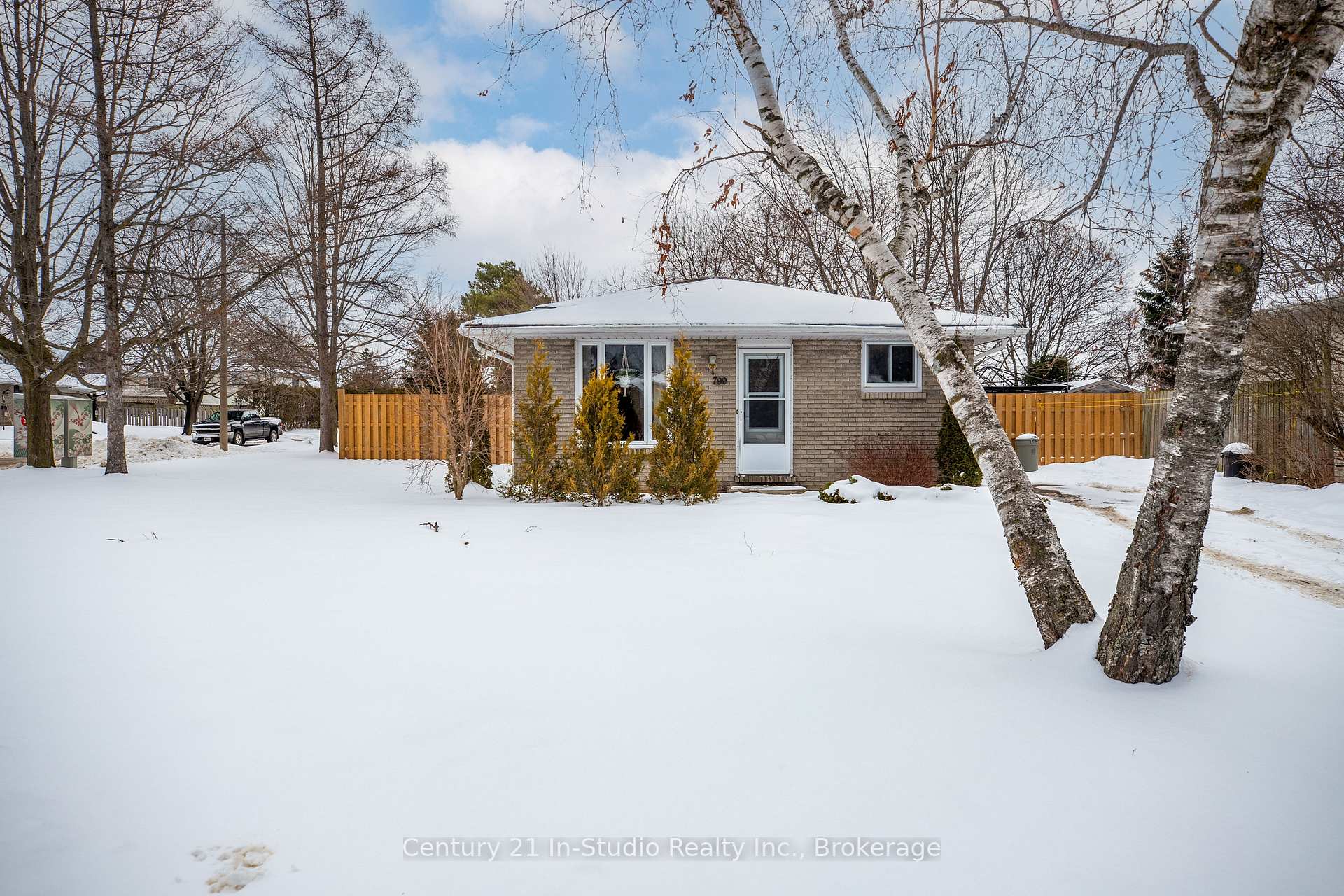 Photo 1 of 799 Abbey Road, Kincardine — HOMEH