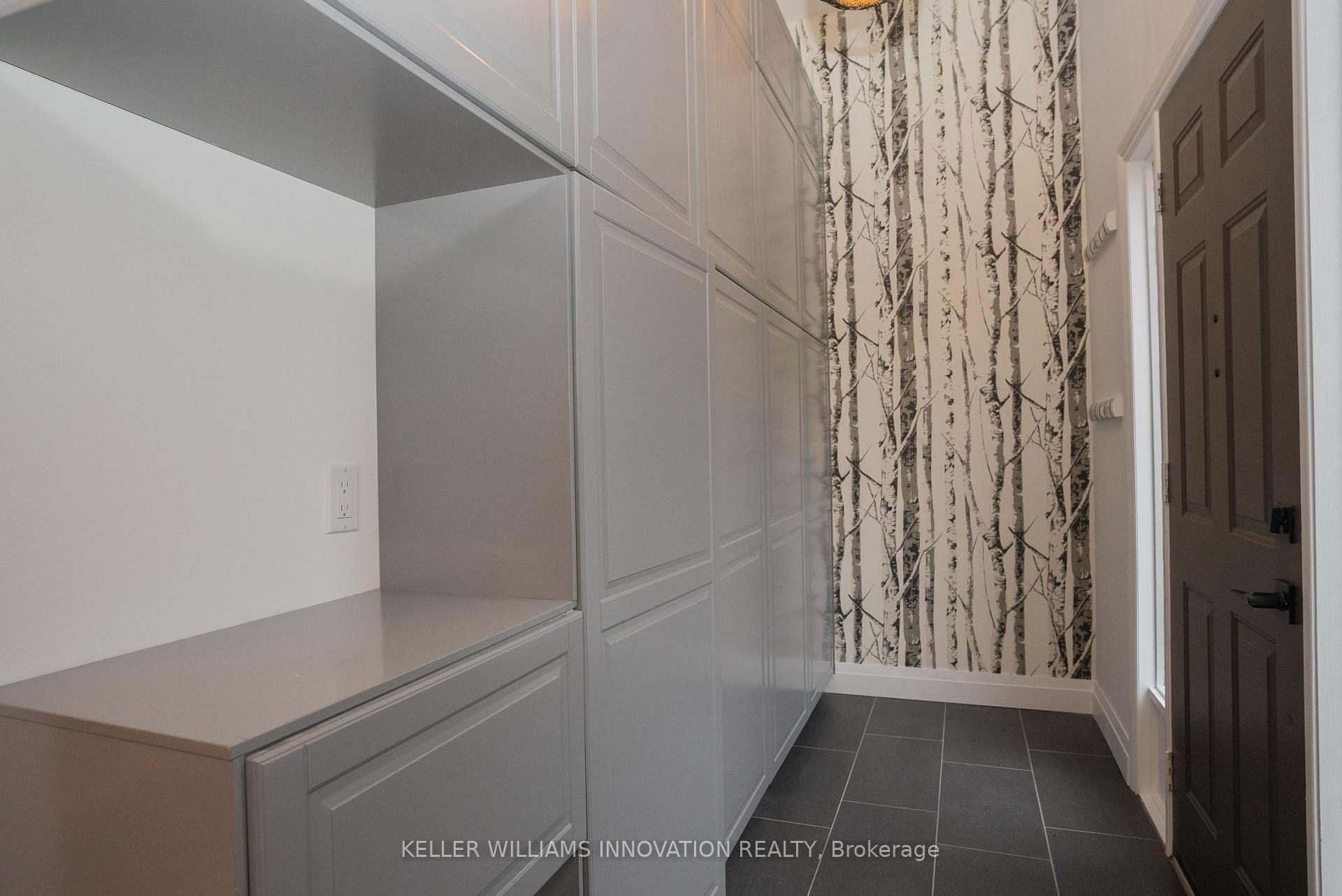 Photo 2 of 229 Westview Court, Kitchener — HOMEH