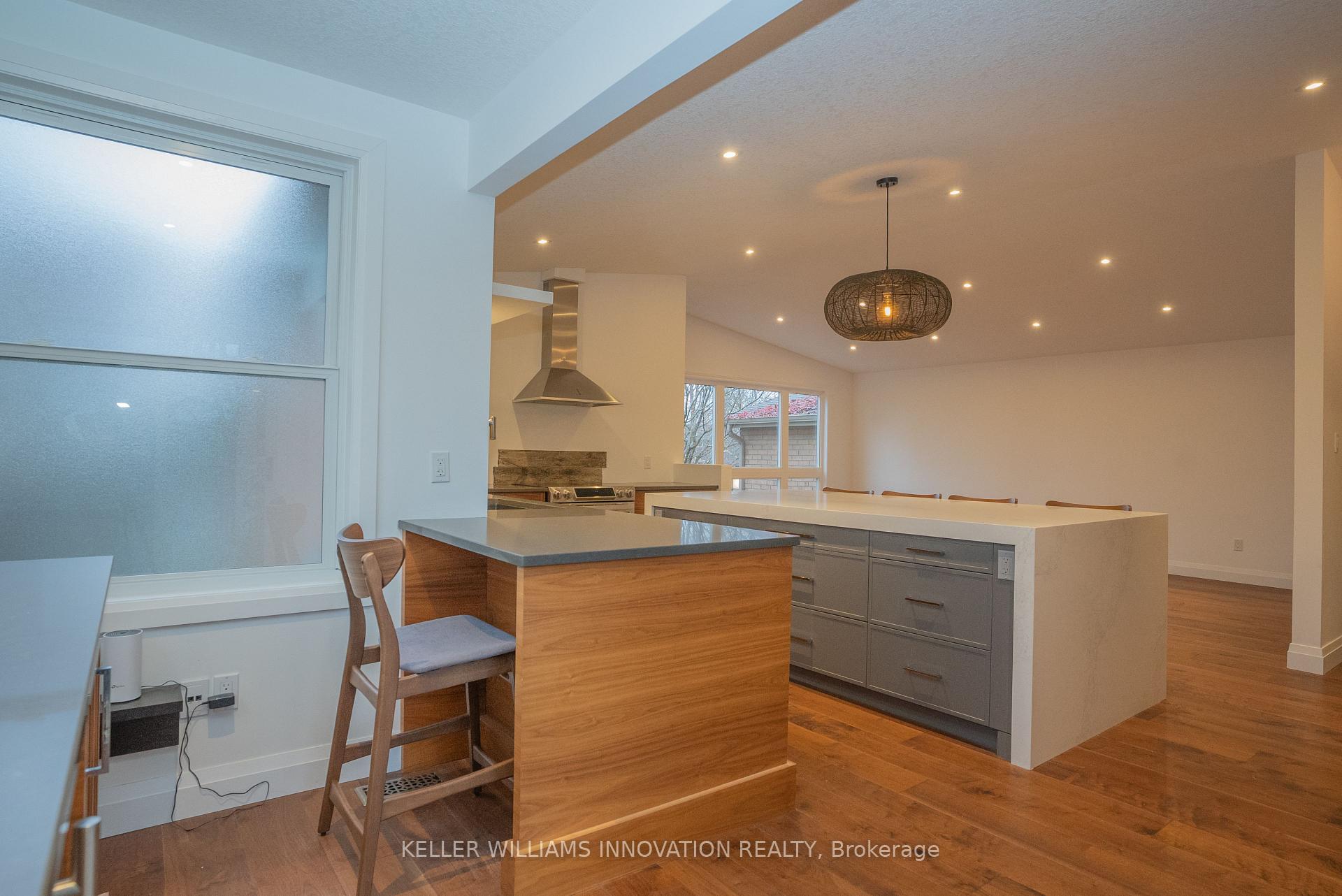 Photo 6 of 229 Westview Court, Kitchener — HOMEH