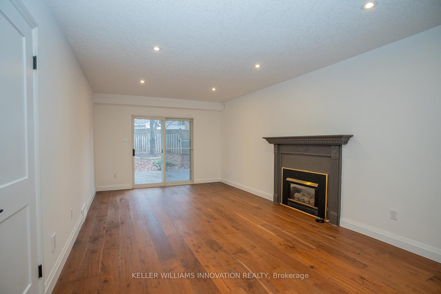 Photo 10 of 229 Westview Court, Kitchener — HOMEH