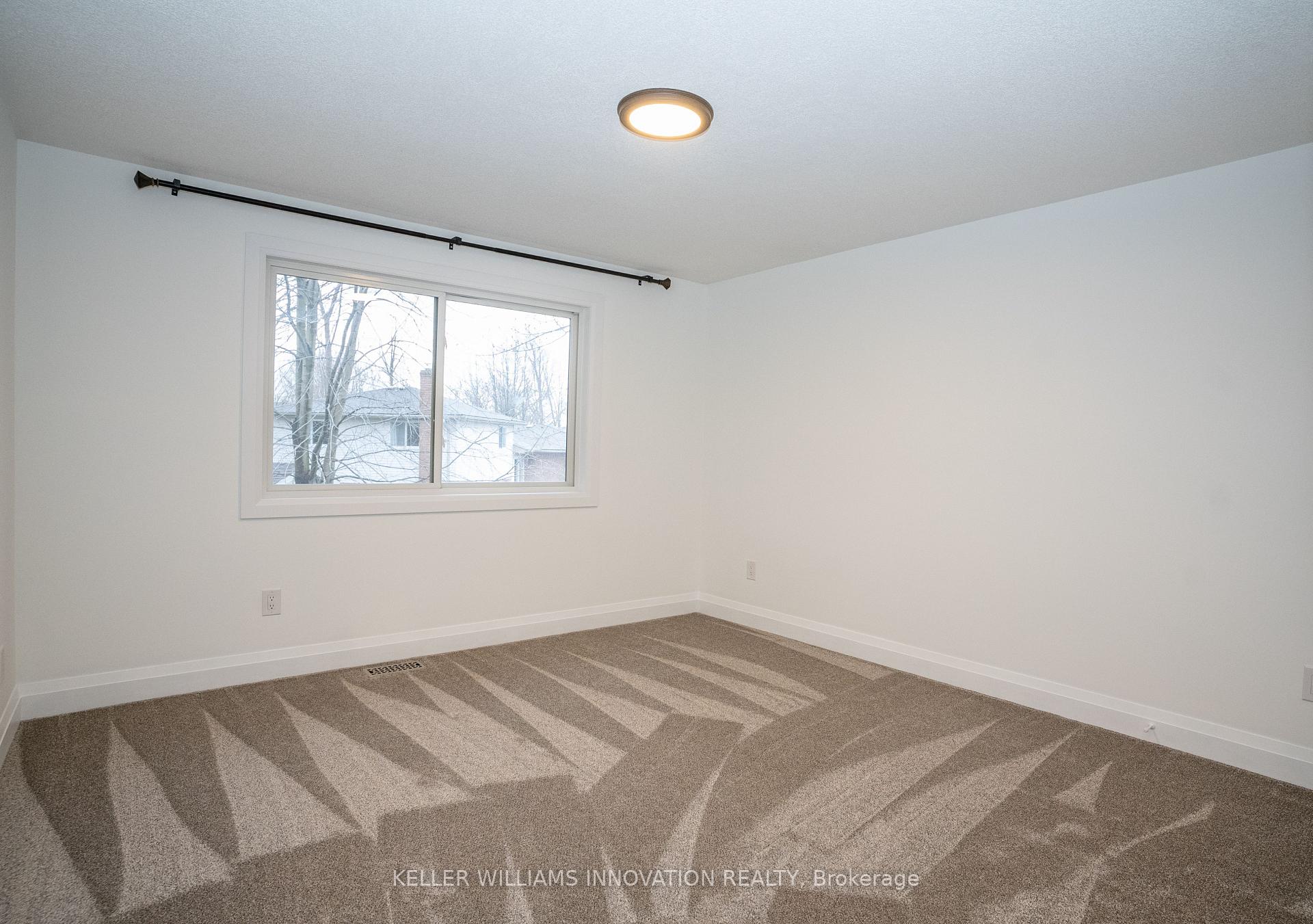 Photo 15 of 229 Westview Court, Kitchener — HOMEH