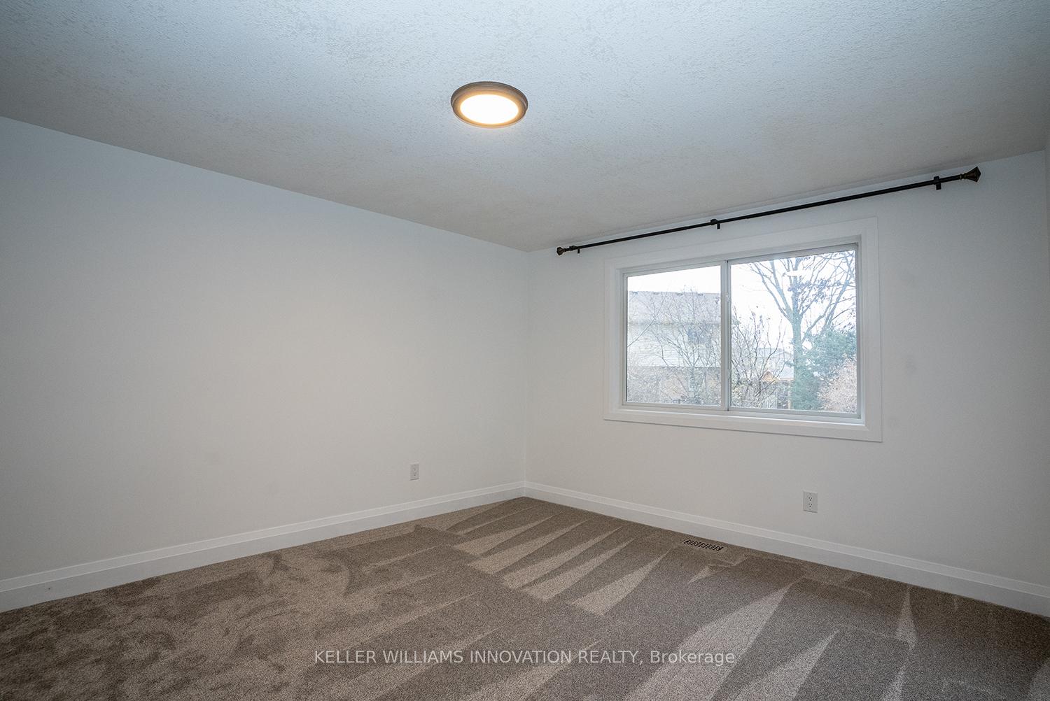 Photo 21 of 229 Westview Court, Kitchener — HOMEH