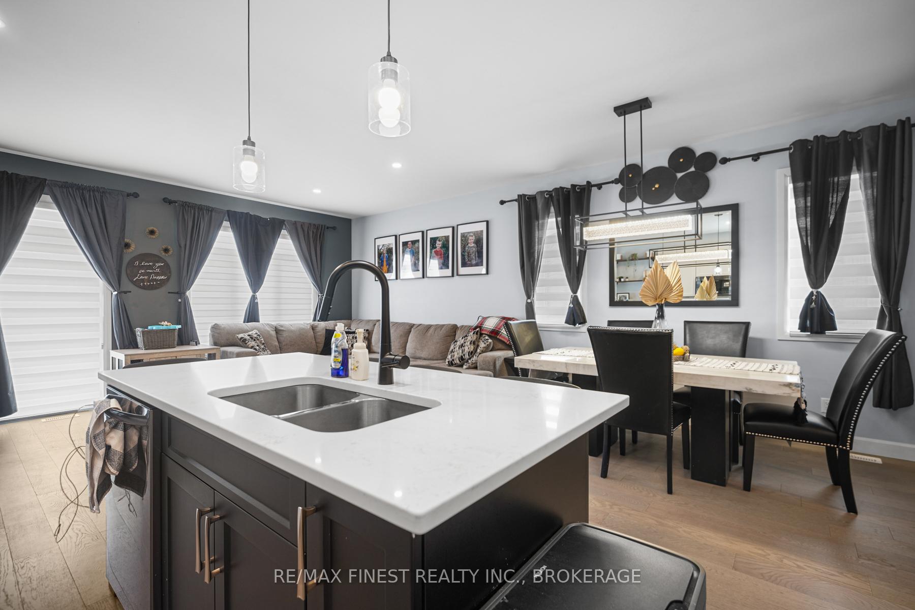 Photo 15 of 15 Dusenbury Drive, Loyalist, Lennox and Addington - South — HOMEH