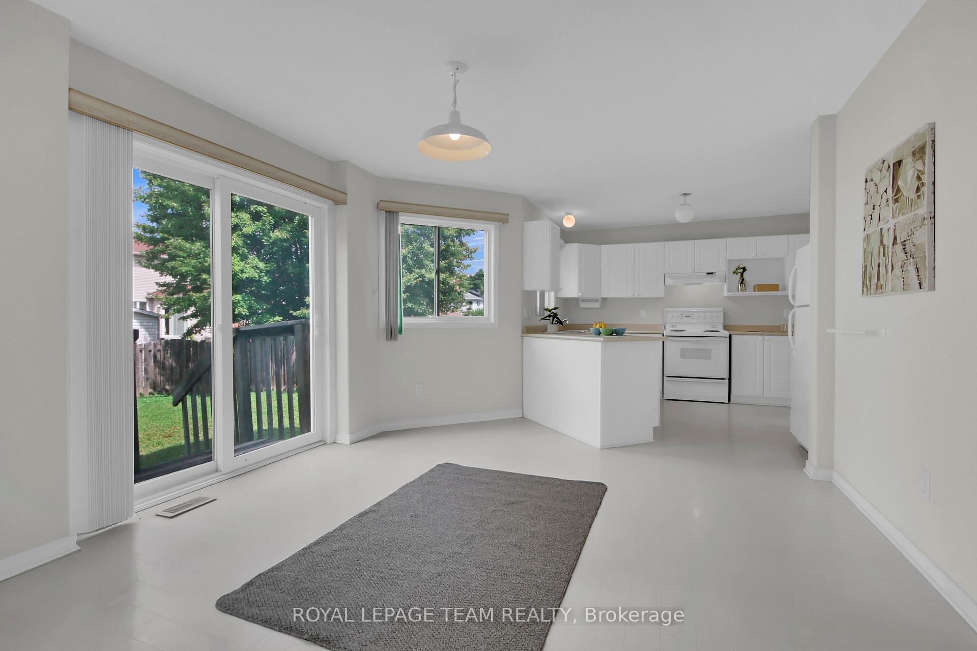 Photo 14 of 61 Beamish Crescent, Ottawa, Kanata - Morgan's Grant/South March — HOMEH