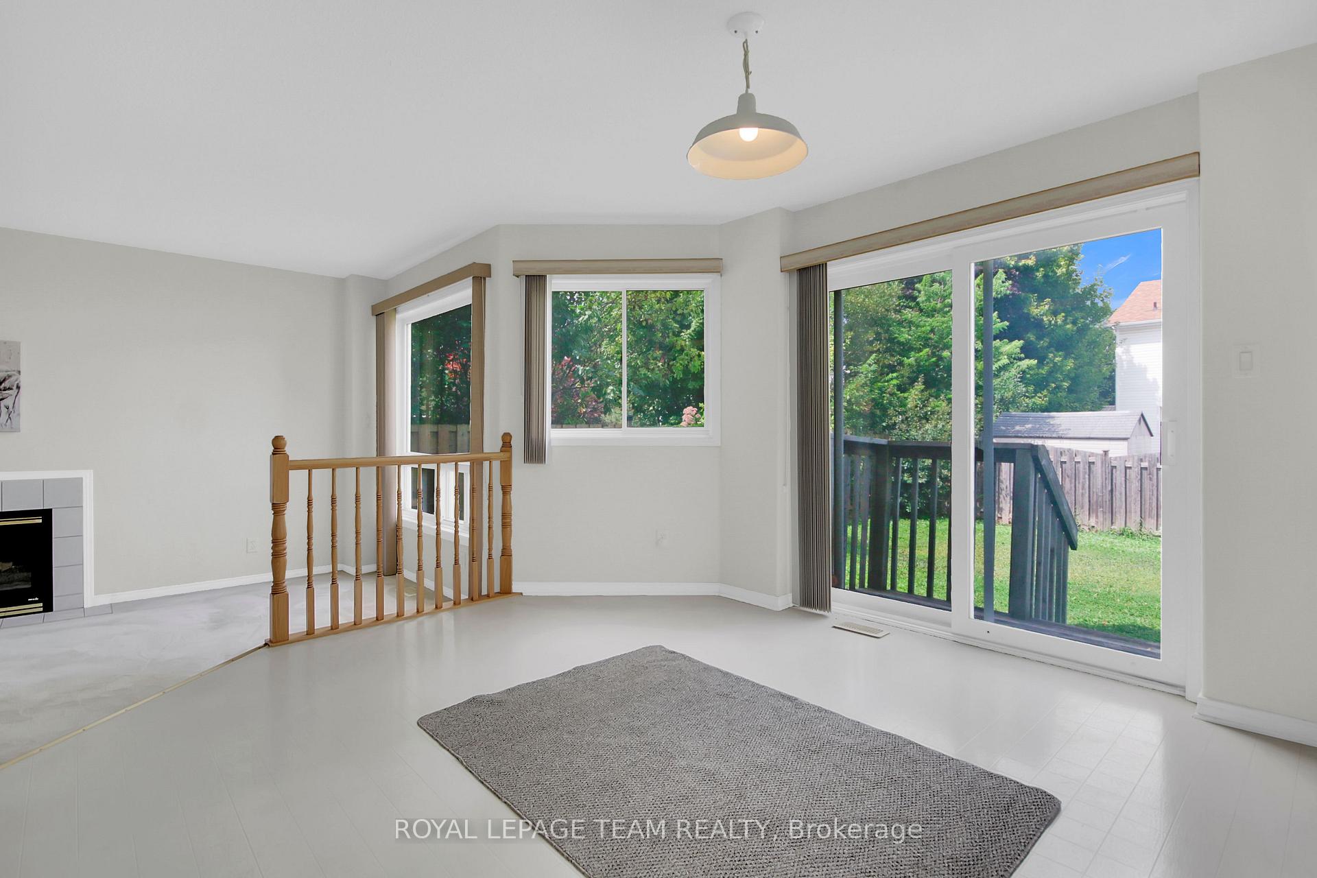 Photo 18 of 61 Beamish Crescent, Ottawa, Kanata - Morgan's Grant/South March — HOMEH
