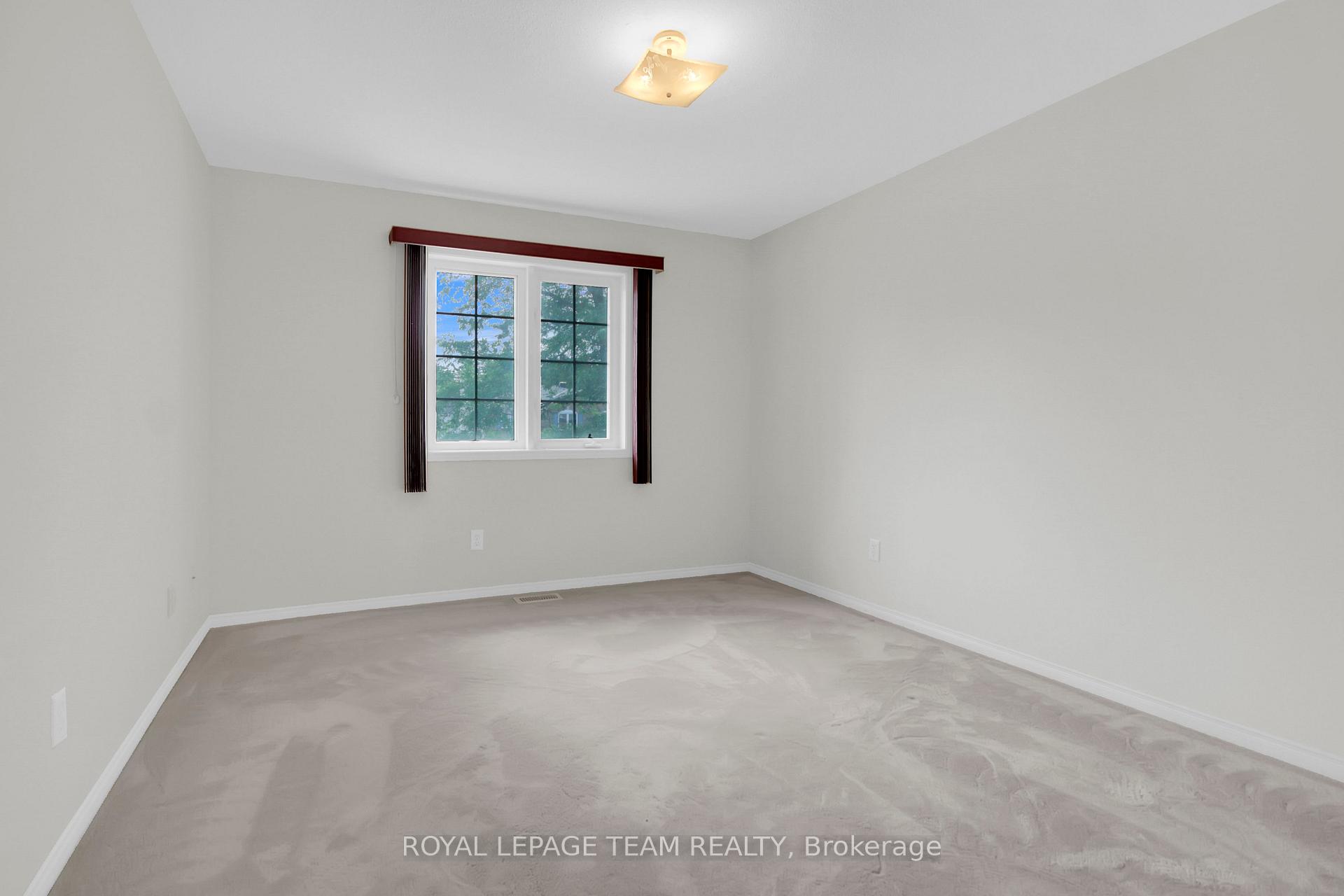 Photo 35 of 61 Beamish Crescent, Ottawa, Kanata - Morgan's Grant/South March — HOMEH