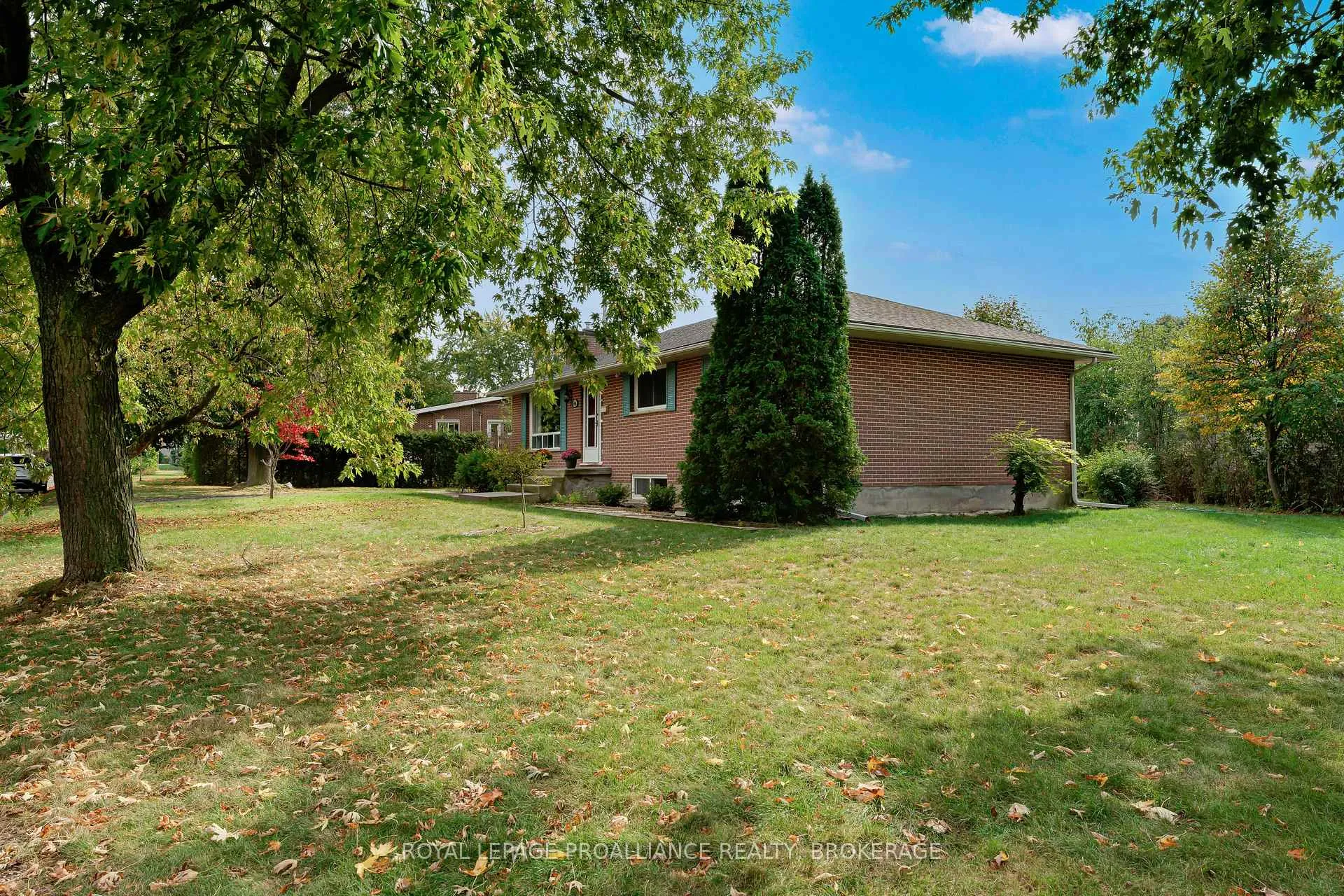 Photo 3 of 64 Michael Grass Crescent, Kingston, Central City West — HOMEH