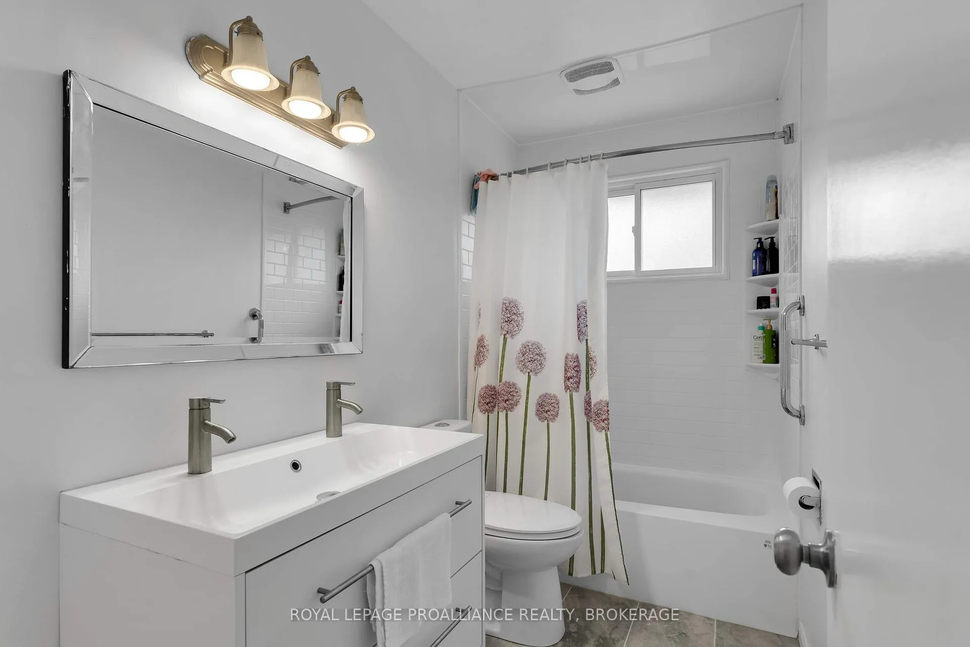 Photo 15 of 64 Michael Grass Crescent, Kingston, Central City West — HOMEH