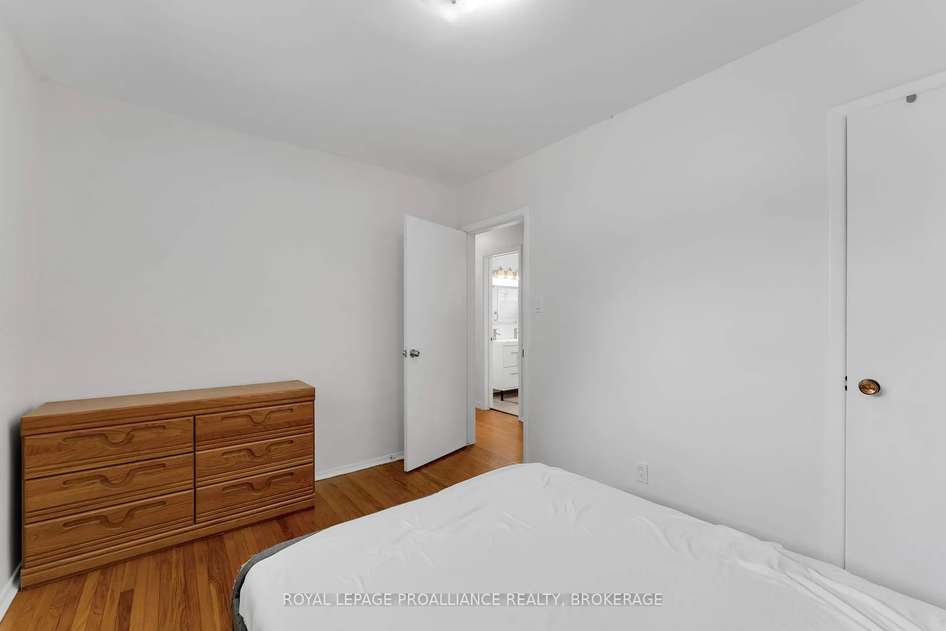 Photo 19 of 64 Michael Grass Crescent, Kingston, Central City West — HOMEH