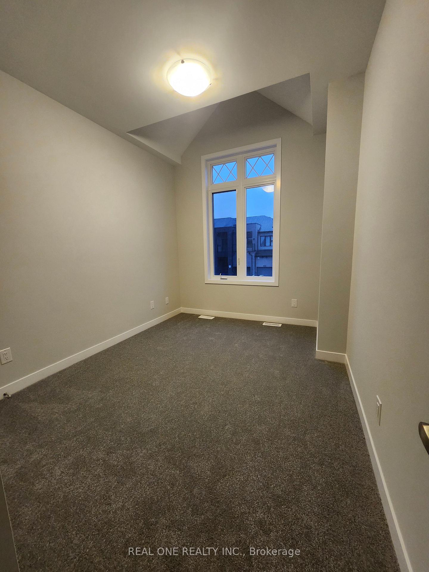 Photo 9 of 14 Freeman Williams Street, Markham, Angus Glen — HOMEH