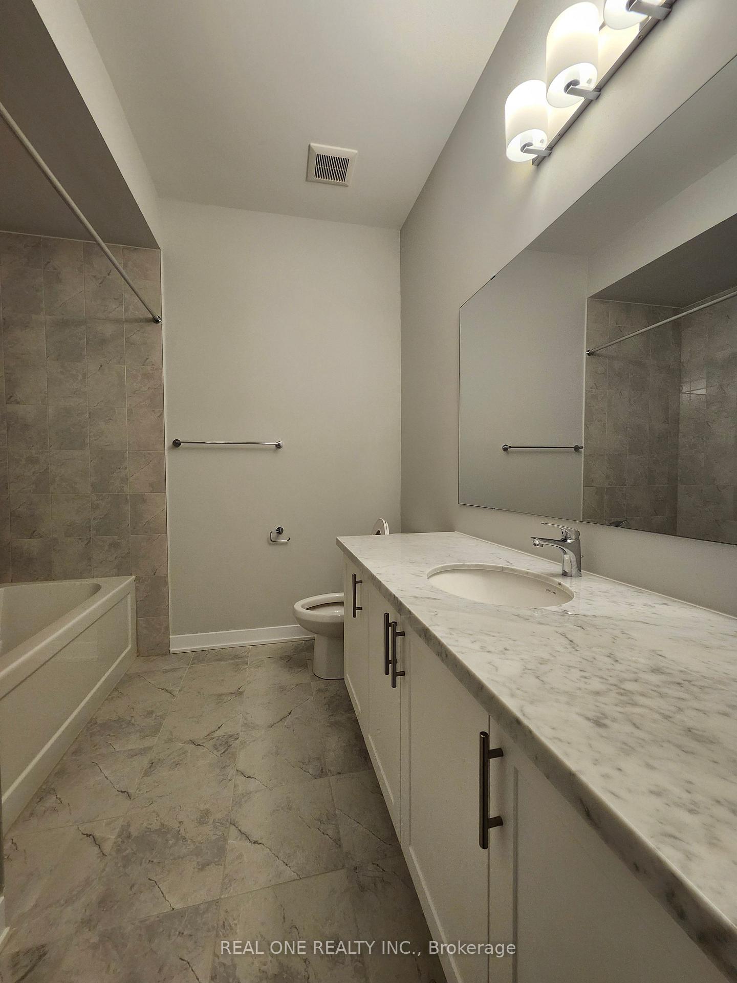 Photo 11 of 14 Freeman Williams Street, Markham, Angus Glen — HOMEH