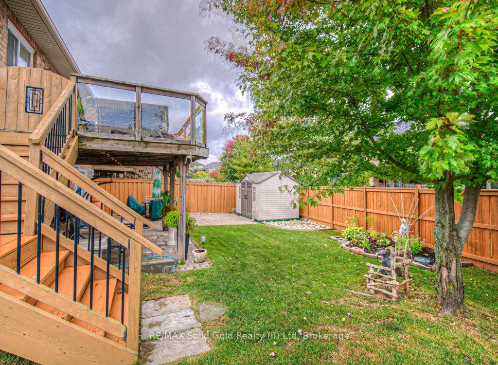 Photo 35 of 970 Zeller Crescent N, Kitchener — HOMEH