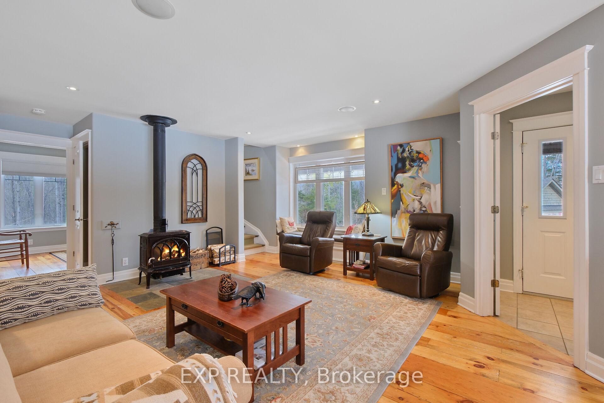 Photo 7 of 1009 Concession 12C Road, Lanark Highlands, Lanark Highlands (Lanark) Twp — HOMEH