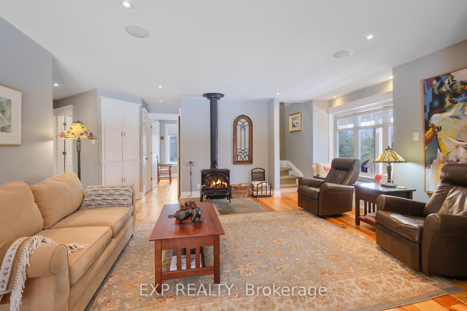 Photo 8 of 1009 Concession 12C Road, Lanark Highlands, Lanark Highlands (Lanark) Twp — HOMEH
