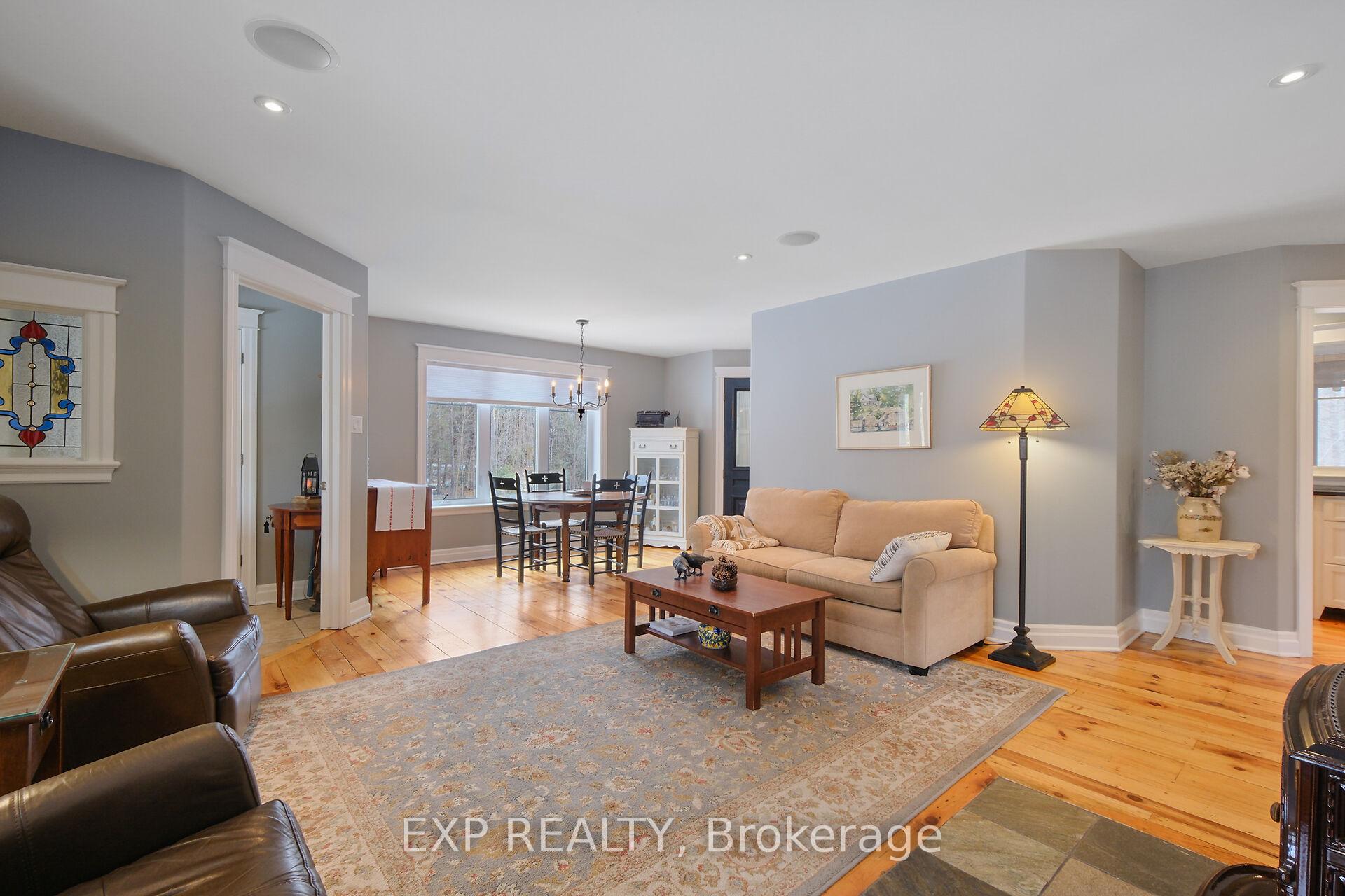 Photo 10 of 1009 Concession 12C Road, Lanark Highlands, Lanark Highlands (Lanark) Twp — HOMEH