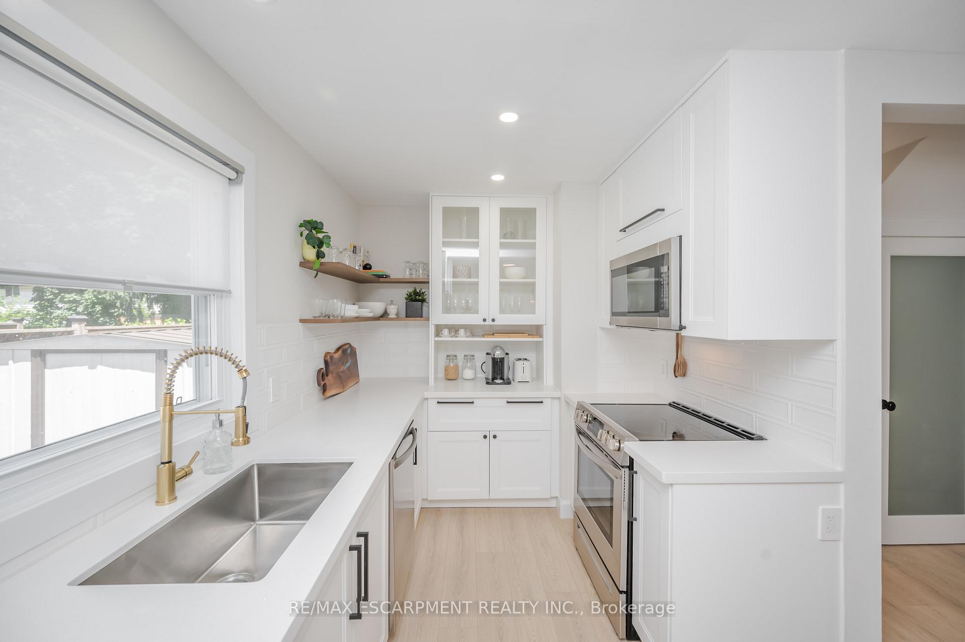 Photo 8 of 45 Glengrove Avenue, Hamilton, McQuesten — HOMEH