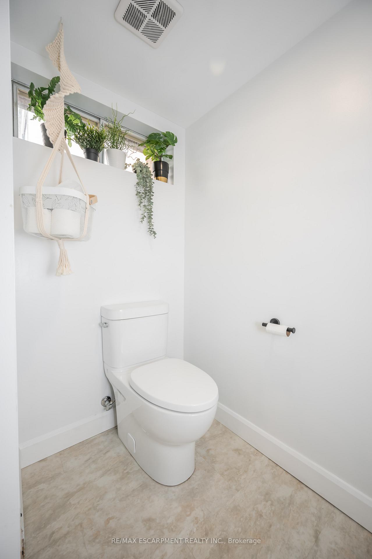 Photo 29 of 45 Glengrove Avenue, Hamilton, McQuesten — HOMEH