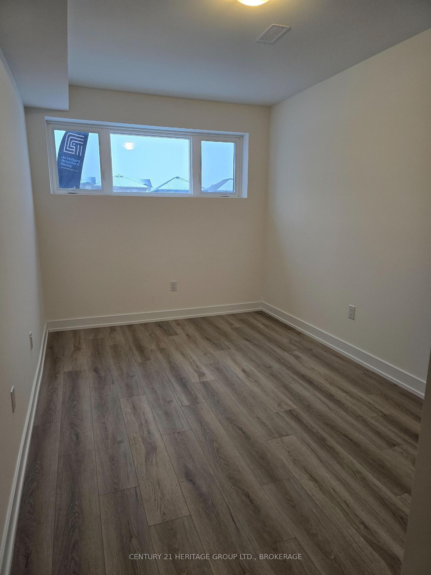 Photo 8 of 105 Creighton Drive, Loyalist, Lennox and Addington - South — HOMEH