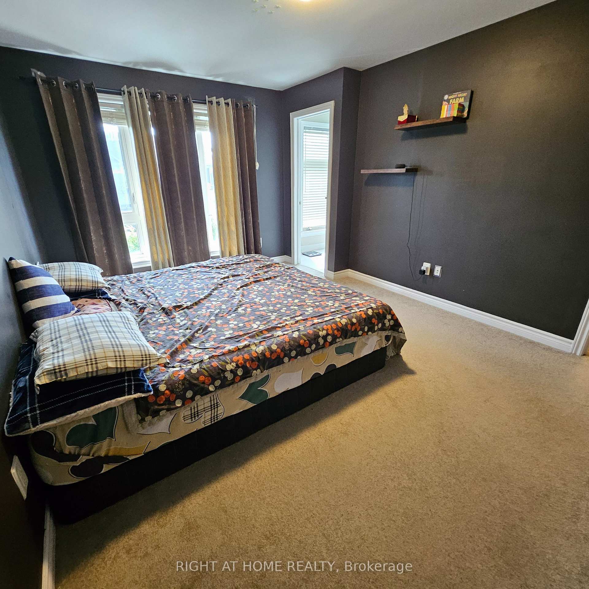 Photo 16 of 564 Triangle Street, Ottawa, Kanata - Emerald Meadows/Trailwest — HOMEH