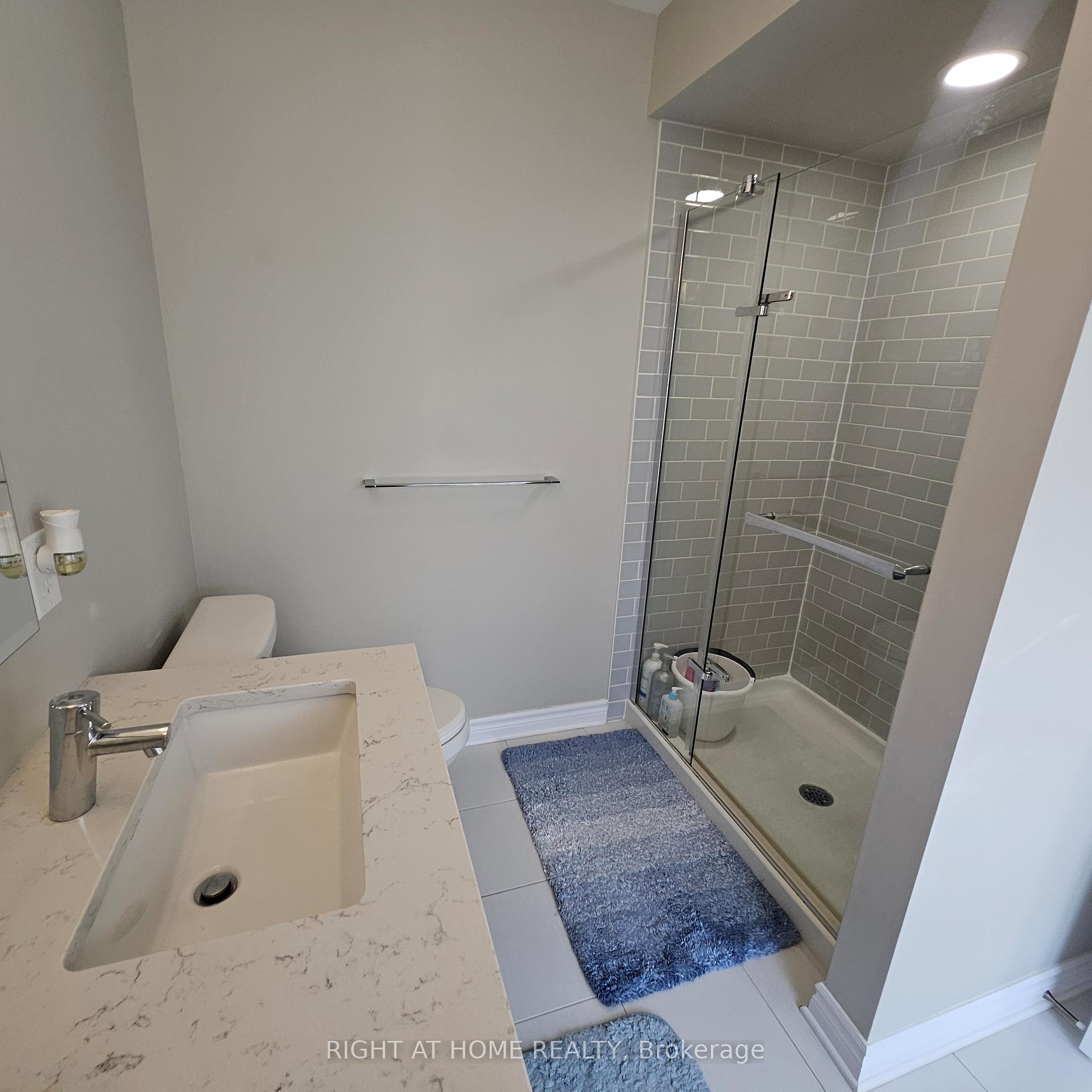 Photo 18 of 564 Triangle Street, Ottawa, Kanata - Emerald Meadows/Trailwest — HOMEH