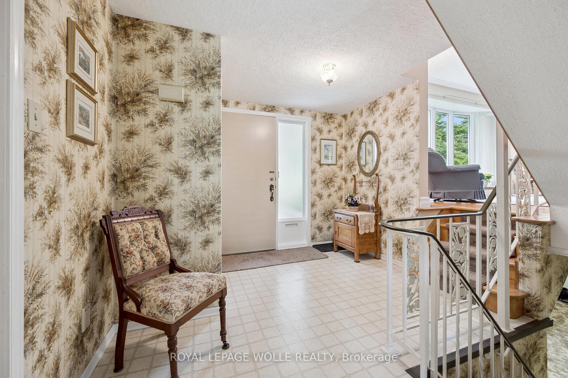 Photo 7 of 18 Simpson Avenue, Kitchener — HOMEH