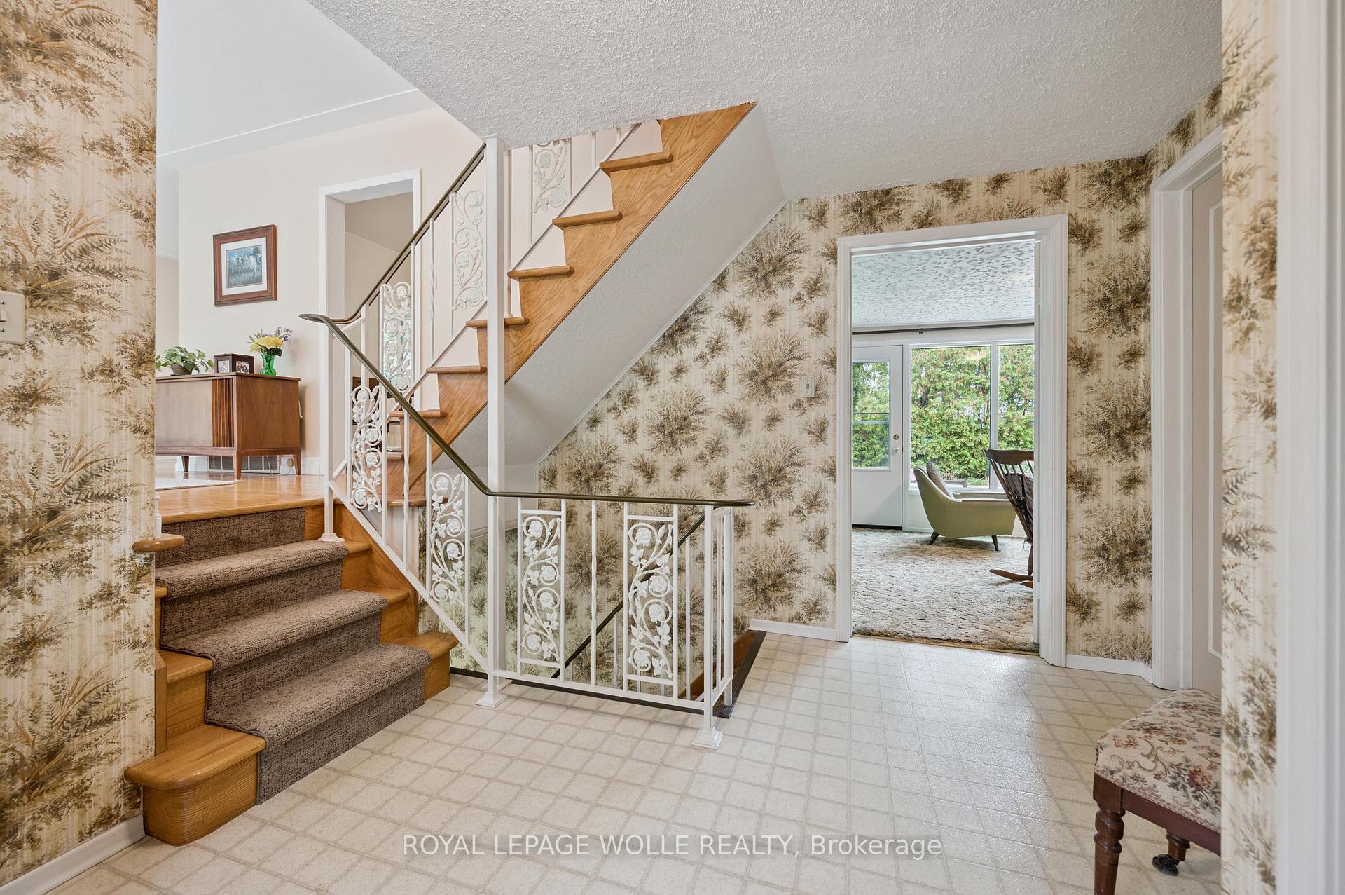 Photo 8 of 18 Simpson Avenue, Kitchener — HOMEH